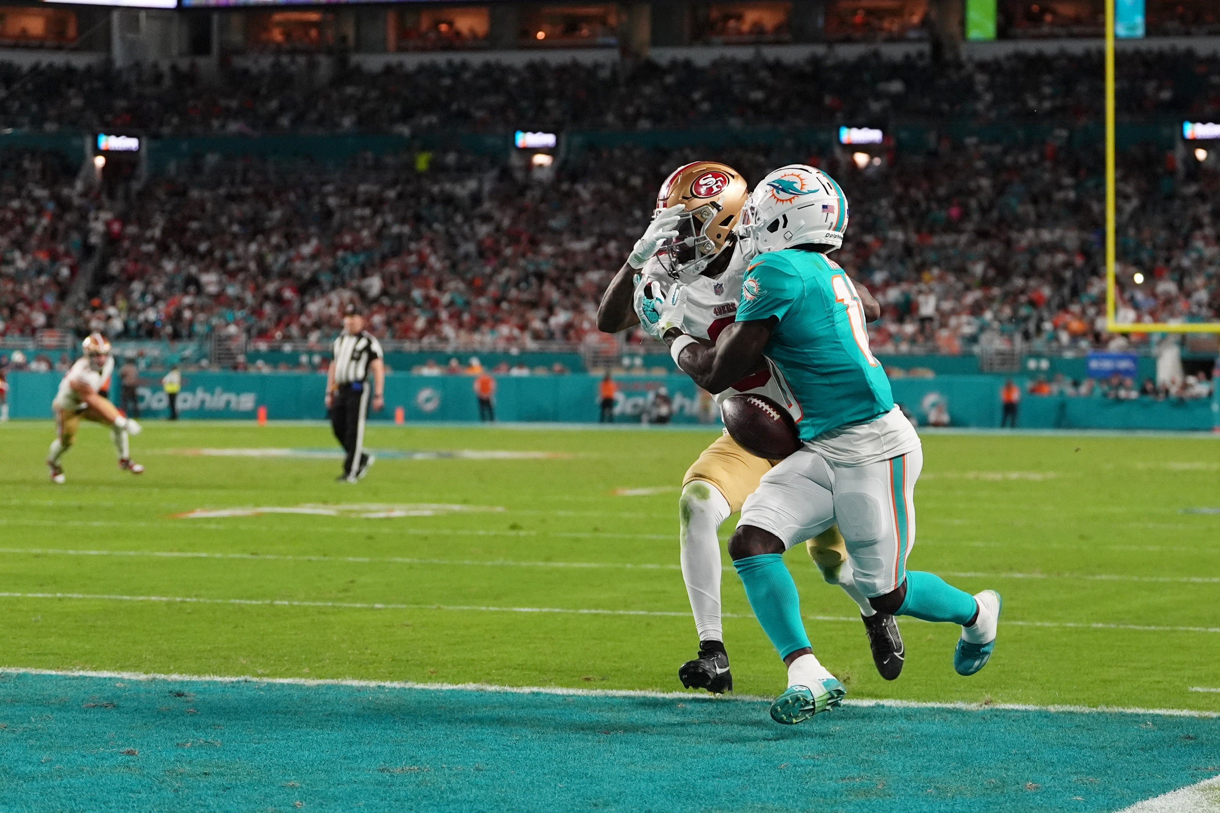 San Francisco 49ers cornerback Renardo Green (0) breaks up a pass to Miami Dolphins wide receiver Tyreek Hill (10) during second half at Hard Rock Stadium. Mandatory Credit:
