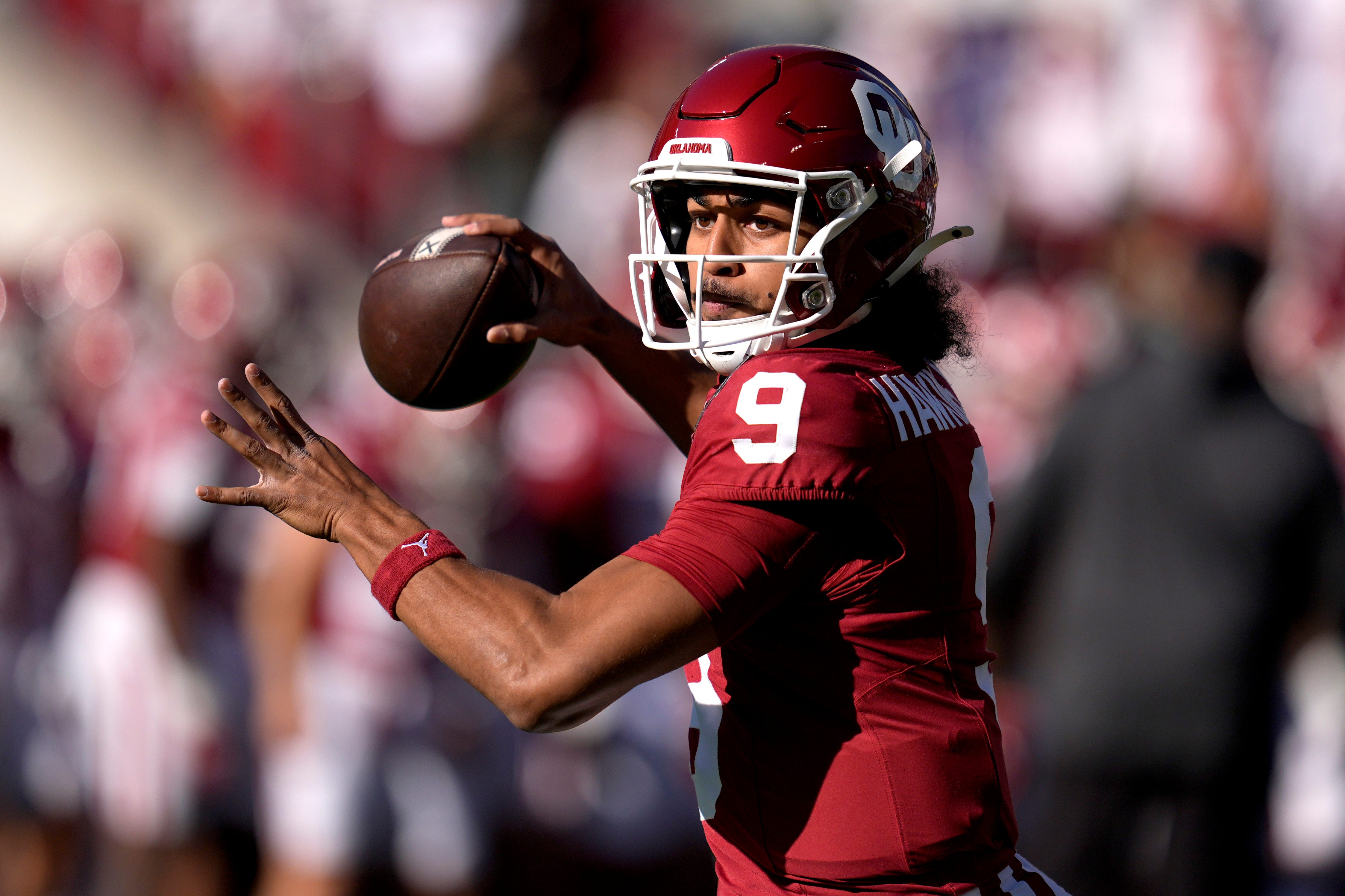 Oklahoma Sooners quarterback Michael Hawkins