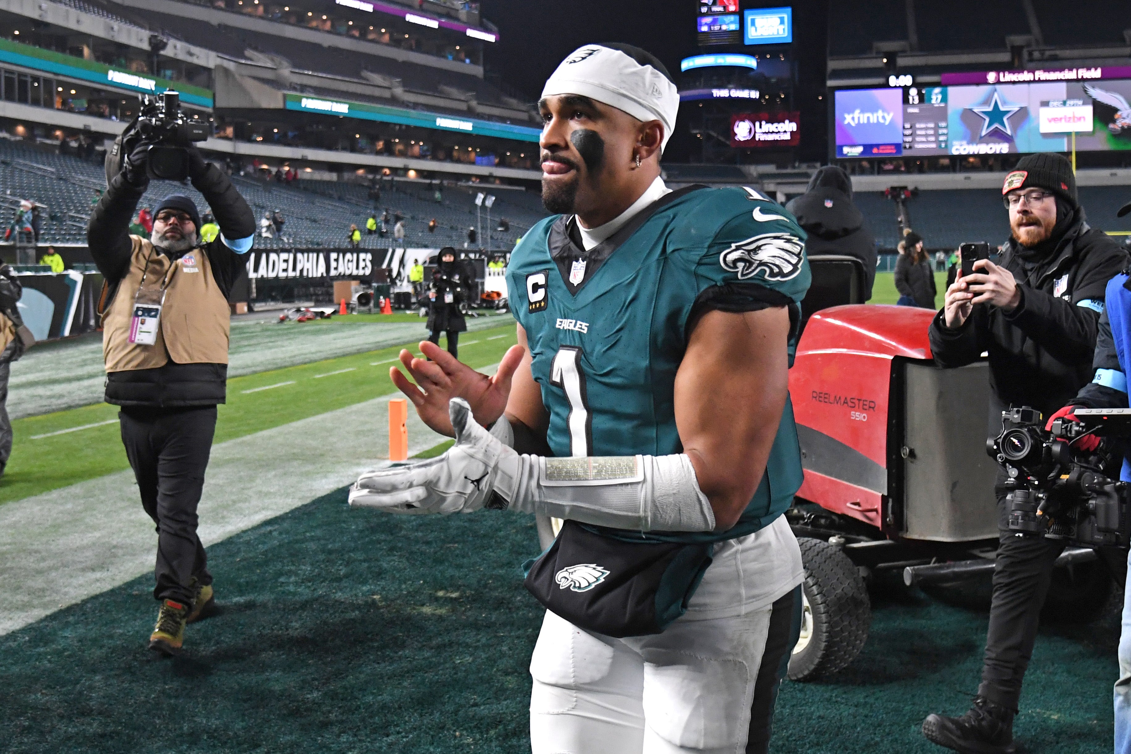 Philadelphia Eagles quarterback Jalen Hurts (1) runs off the field after win against the Pittsburgh Steelers Lincoln Financial Field.