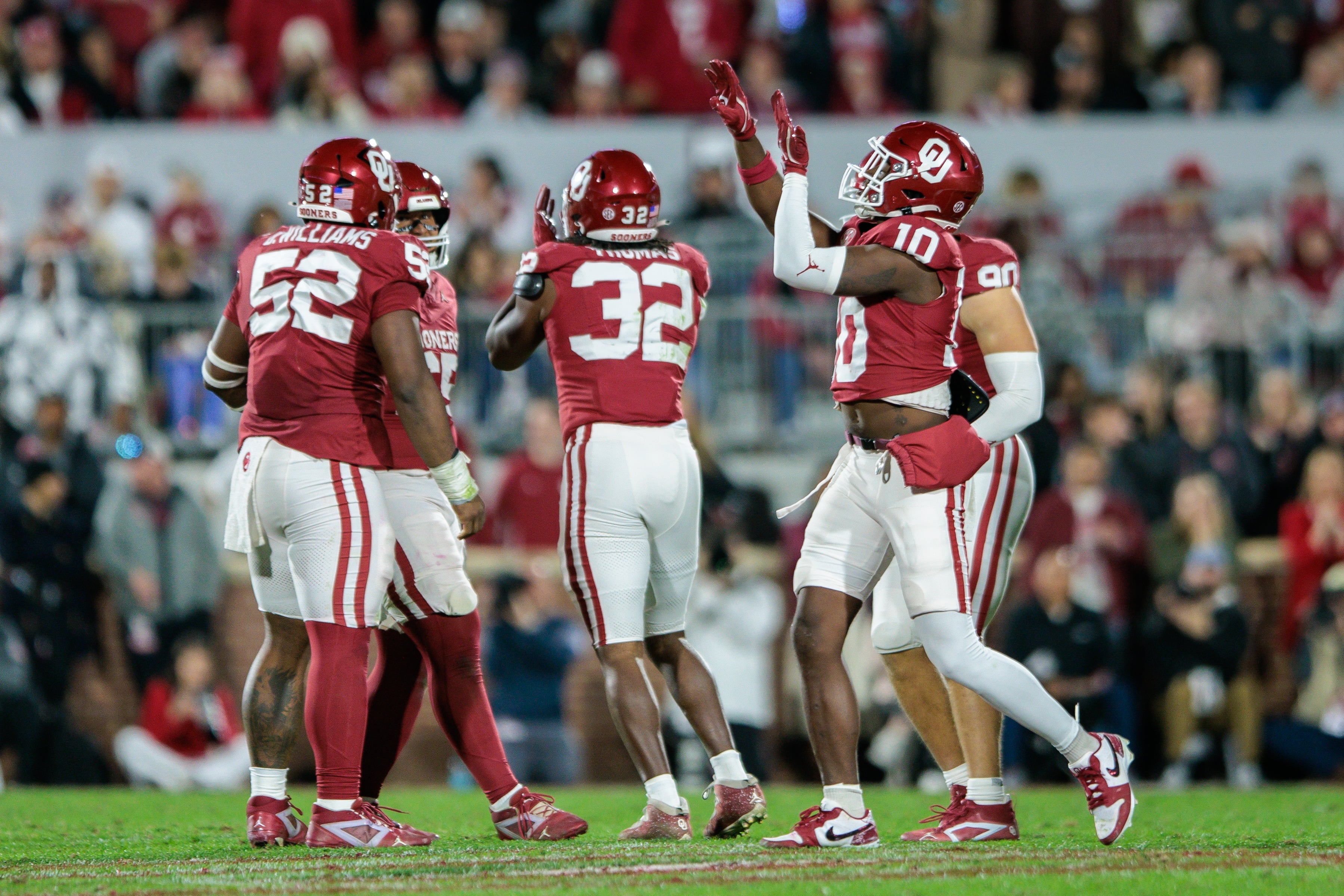 Nov 23, 2024; Norman, Oklahoma, USA; Oklahoma Sooners linebacker Kip Lewis (10) reacts after a play during the third quarter against the Alabama Crimson Tide at Gaylord Family-Oklahoma Memorial Stadium.