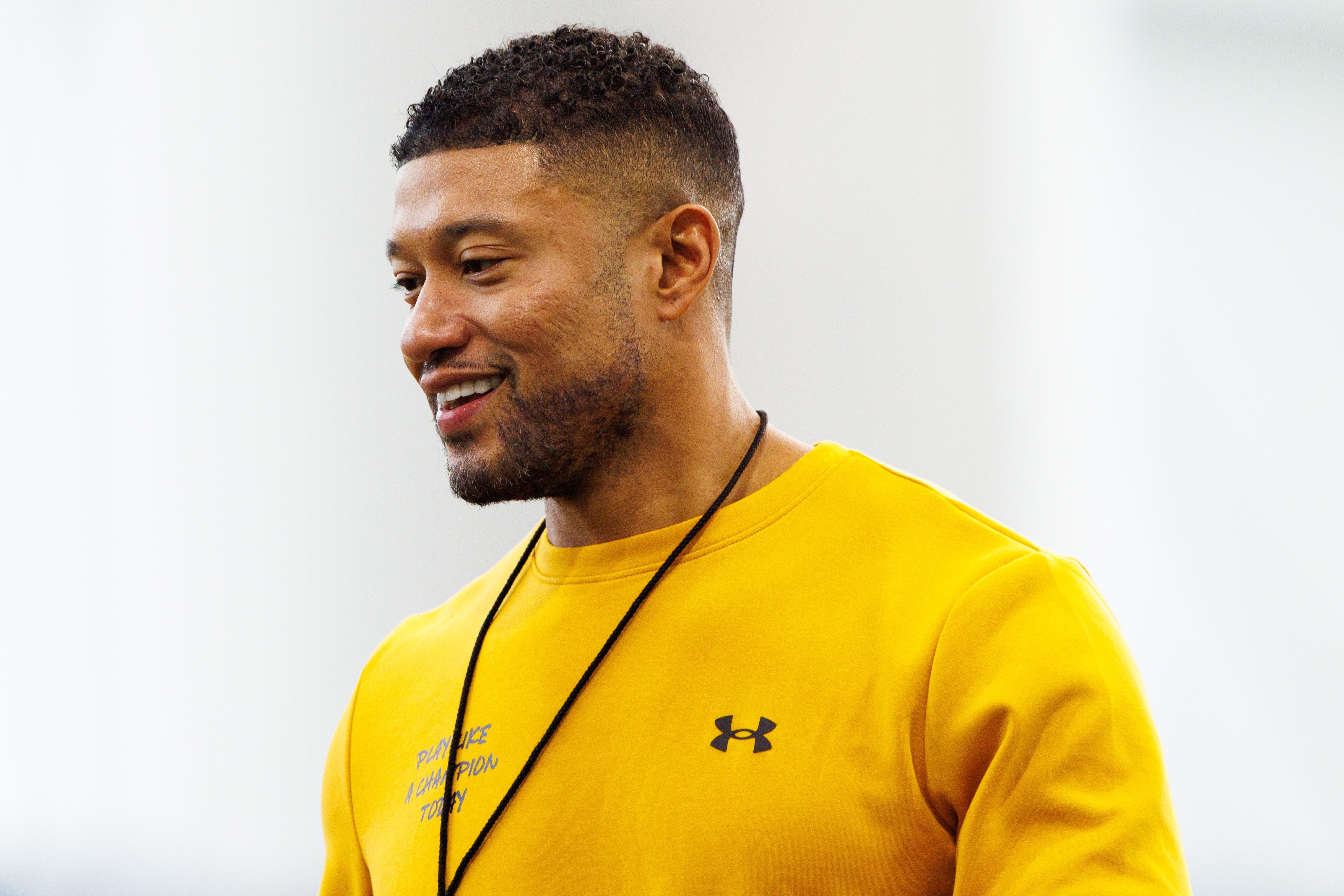 Notre Dame head coach Marcus Freeman greets his team during a Notre Dame football practice at Irish Athletic Center on Sunday, Jan. 5, 2025, in South Bend.