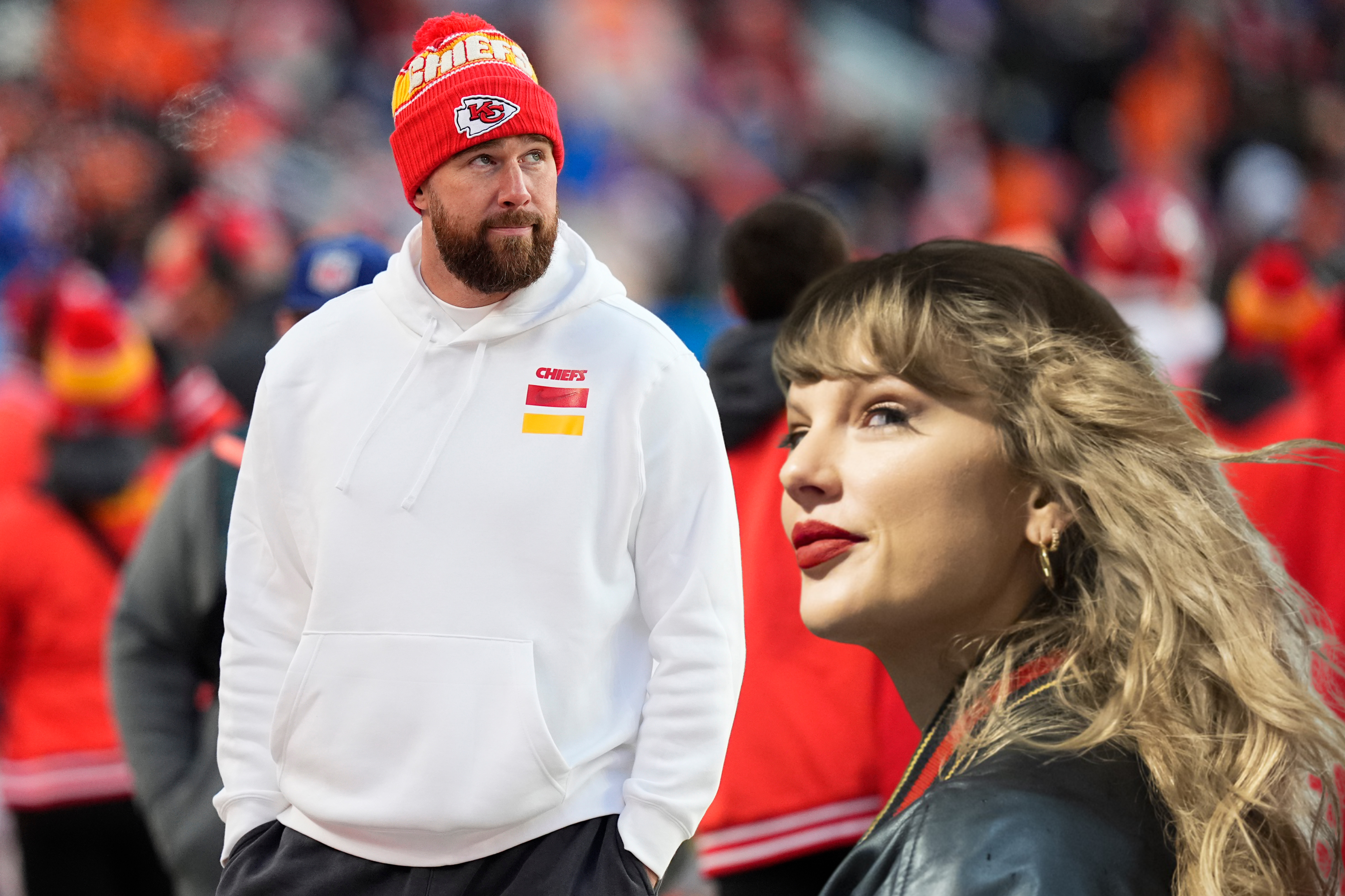 Travis Kelce reveals Taylor Swift is encouraging him to keep playing amidst retirement speculation