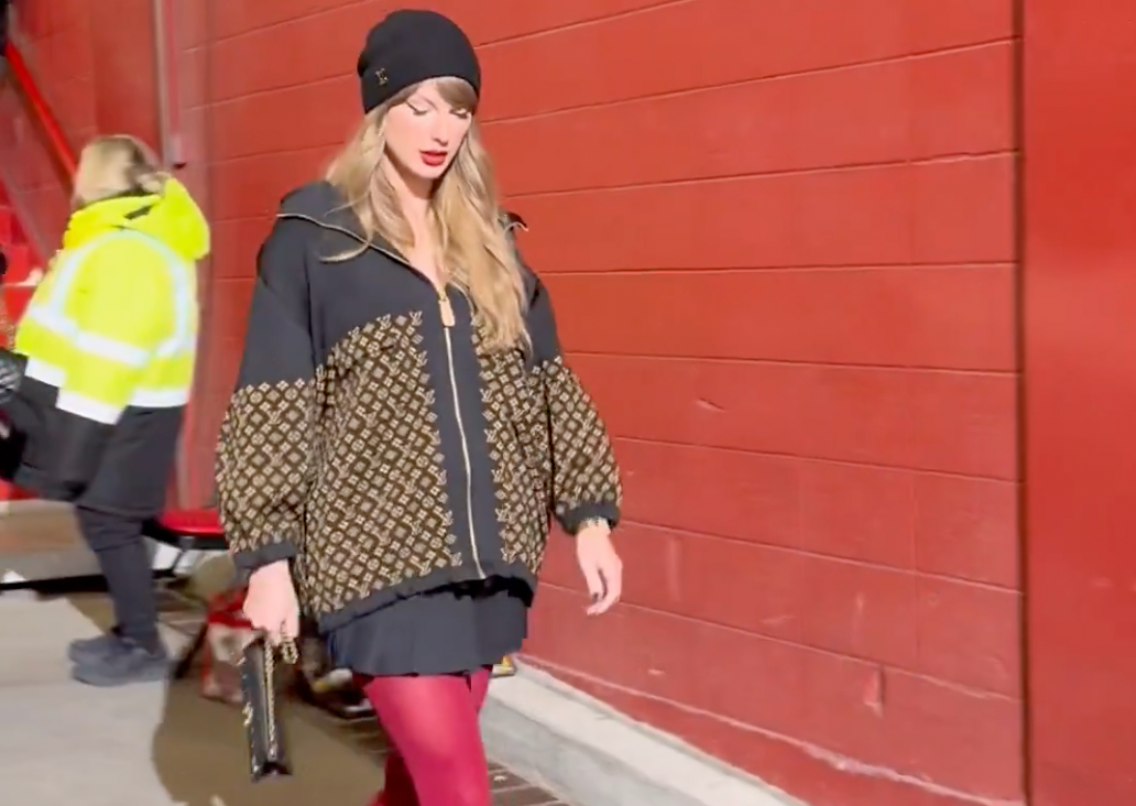 Taylor Swift arrives at Arrowhead Stadium for Chiefs-Bills AFC Championship game - Jan. 26, 2025