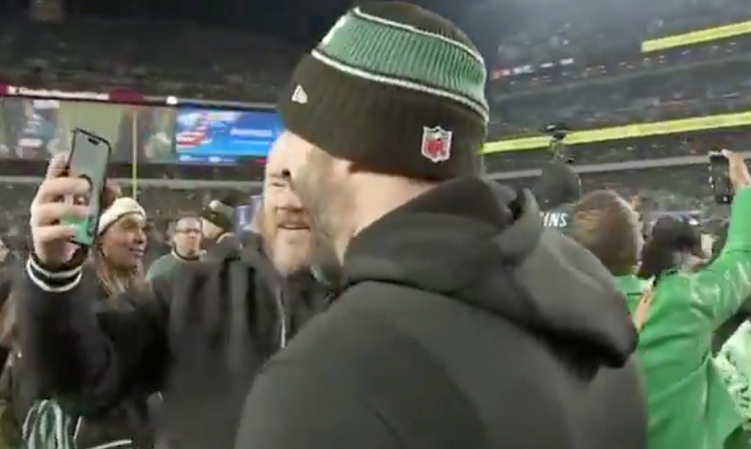 Philadelphia Eagles head coach Nick Sirianni facetimes Nakobe Dean following NFC championship win over Washington Commanders