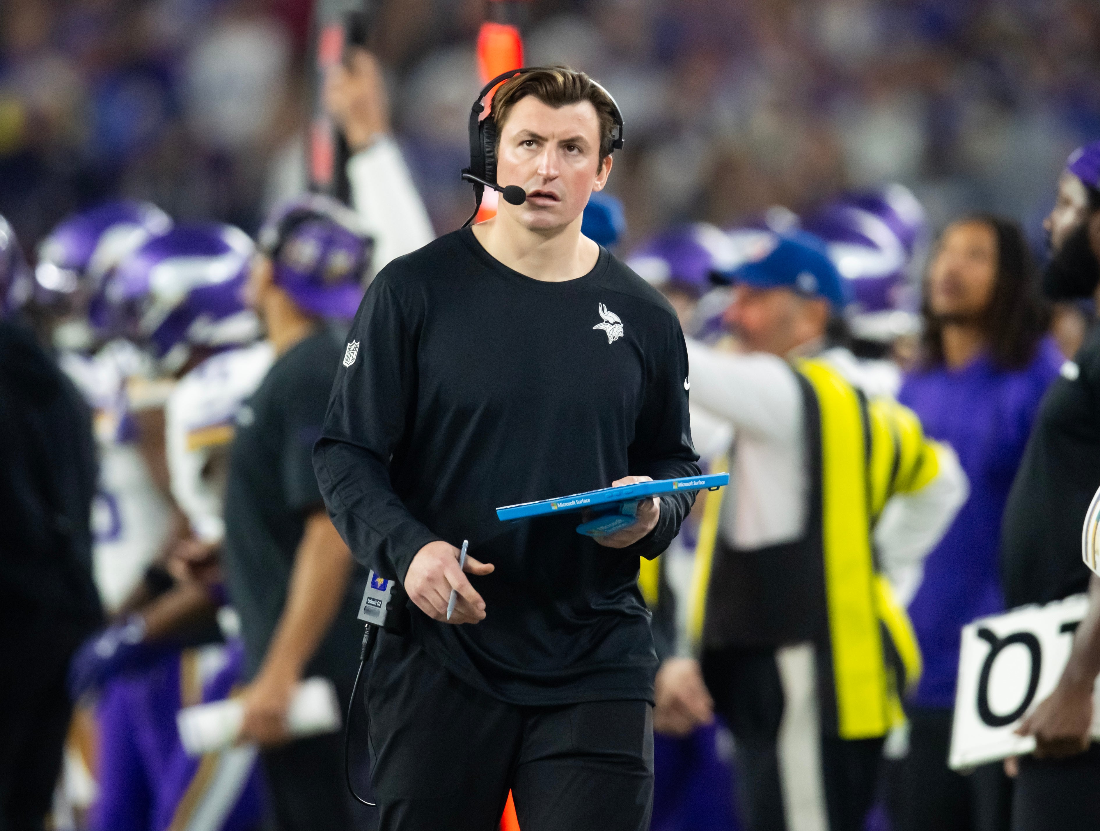 Jan 13, 2025; Glendale, AZ, USA; Minnesota Vikings assistant quarterbacks coach Grant Udinski against the Los Angeles Rams during an NFC wild card game at State Farm Stadium.