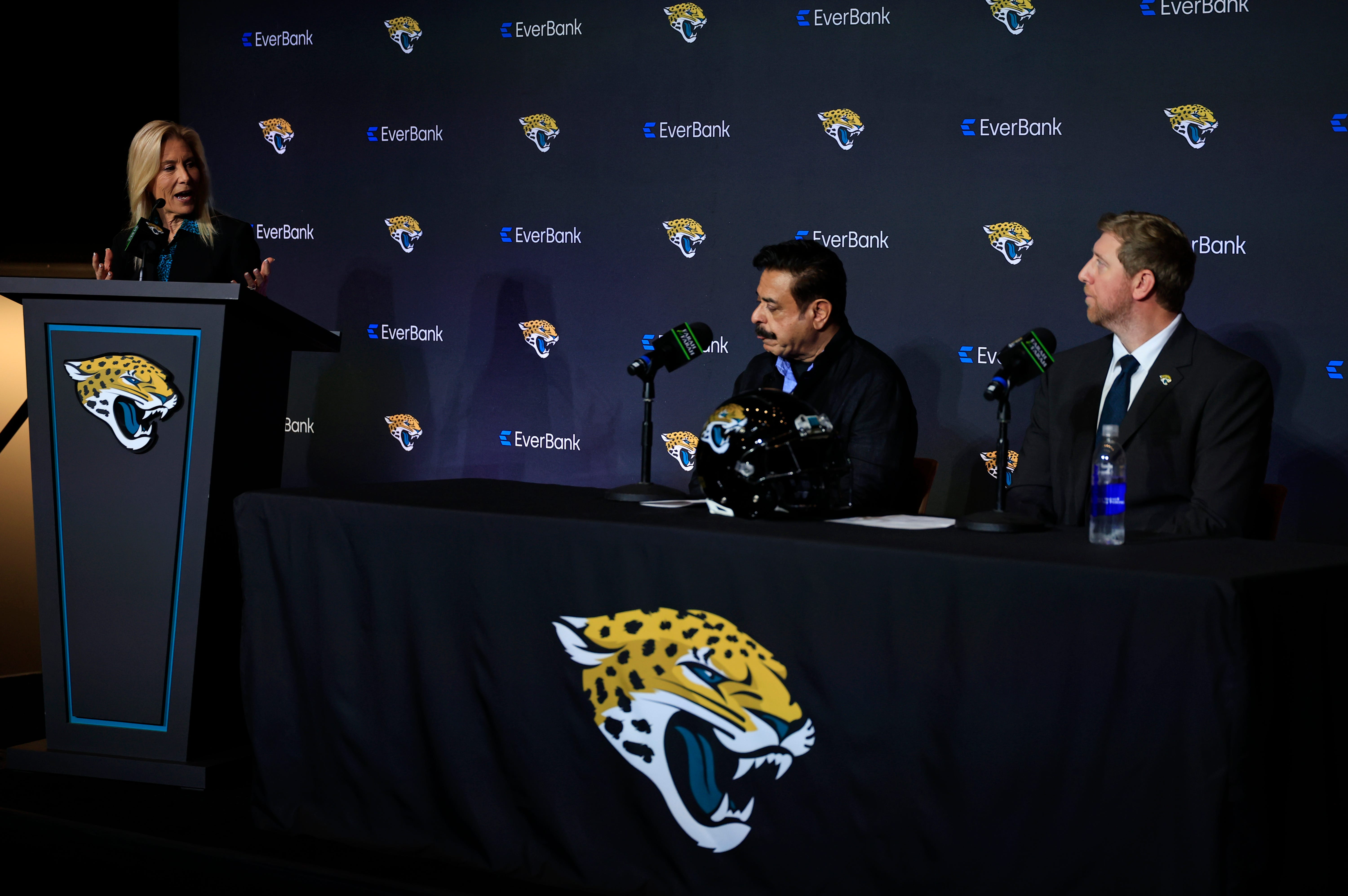 Jacksonville Jaguars head coach Liam Coen owner Shad khan