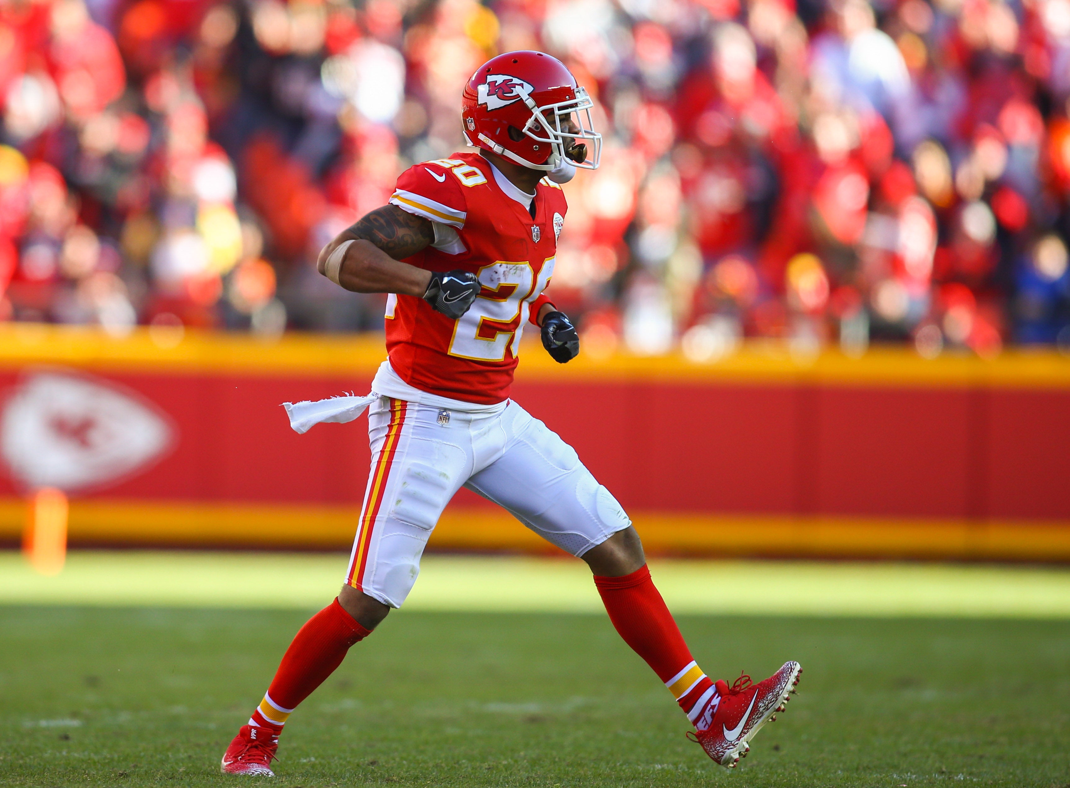 Dec 10, 2017; Kansas City, MO, USA; Kansas City Chiefs cornerback Steven Nelson (20) celebrates after a play against the Oakland Raiders in the second half at Arrowhead Stadium.