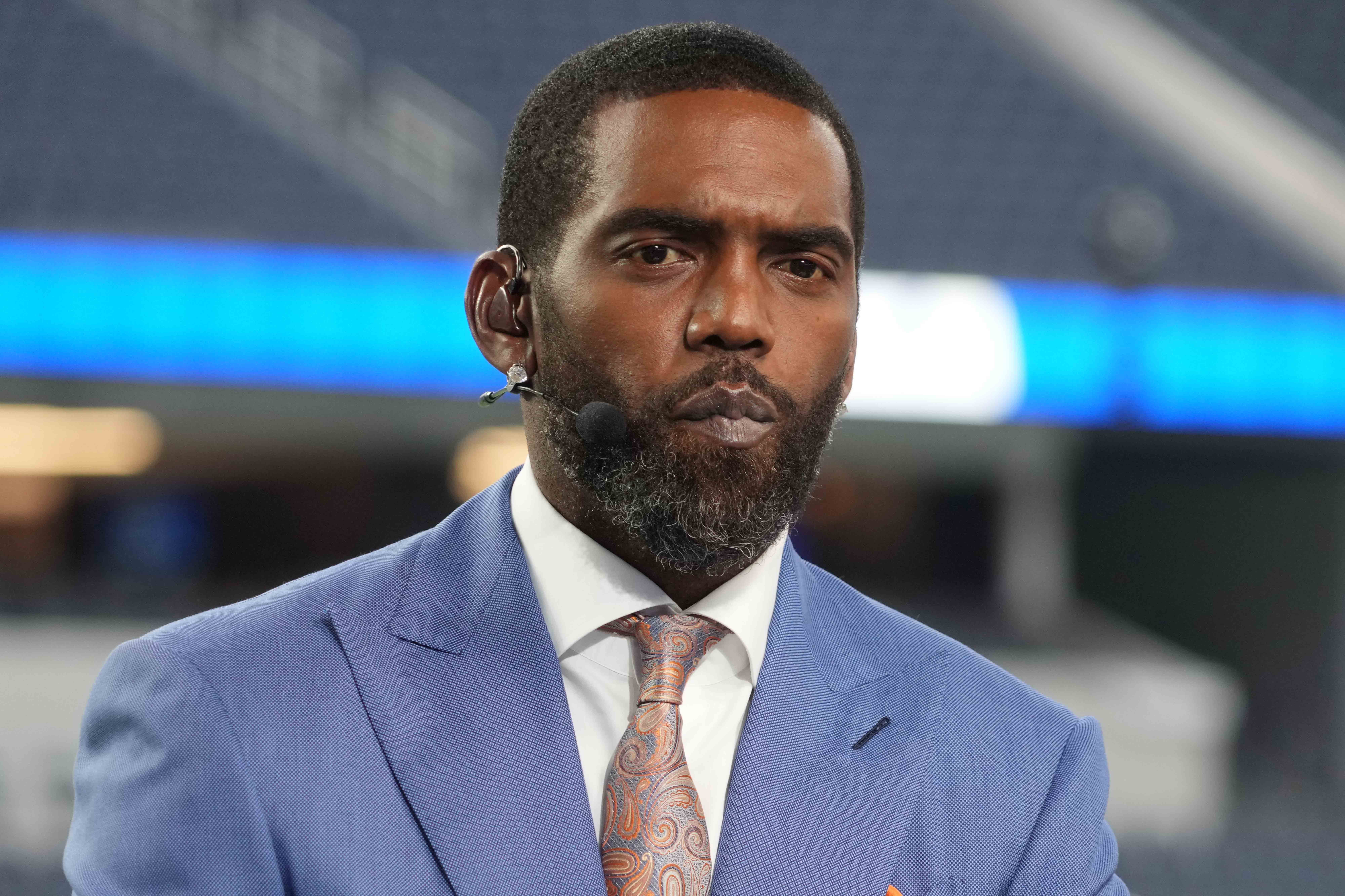 Jan 17, 2022; Inglewood, California, USA; Randy Moss on the ESPN Monday Night Countdown set before a NFC Wild Card playoff football game between the Los Angeles Rams and the Arizona Cardinals at SoFi Stadium.