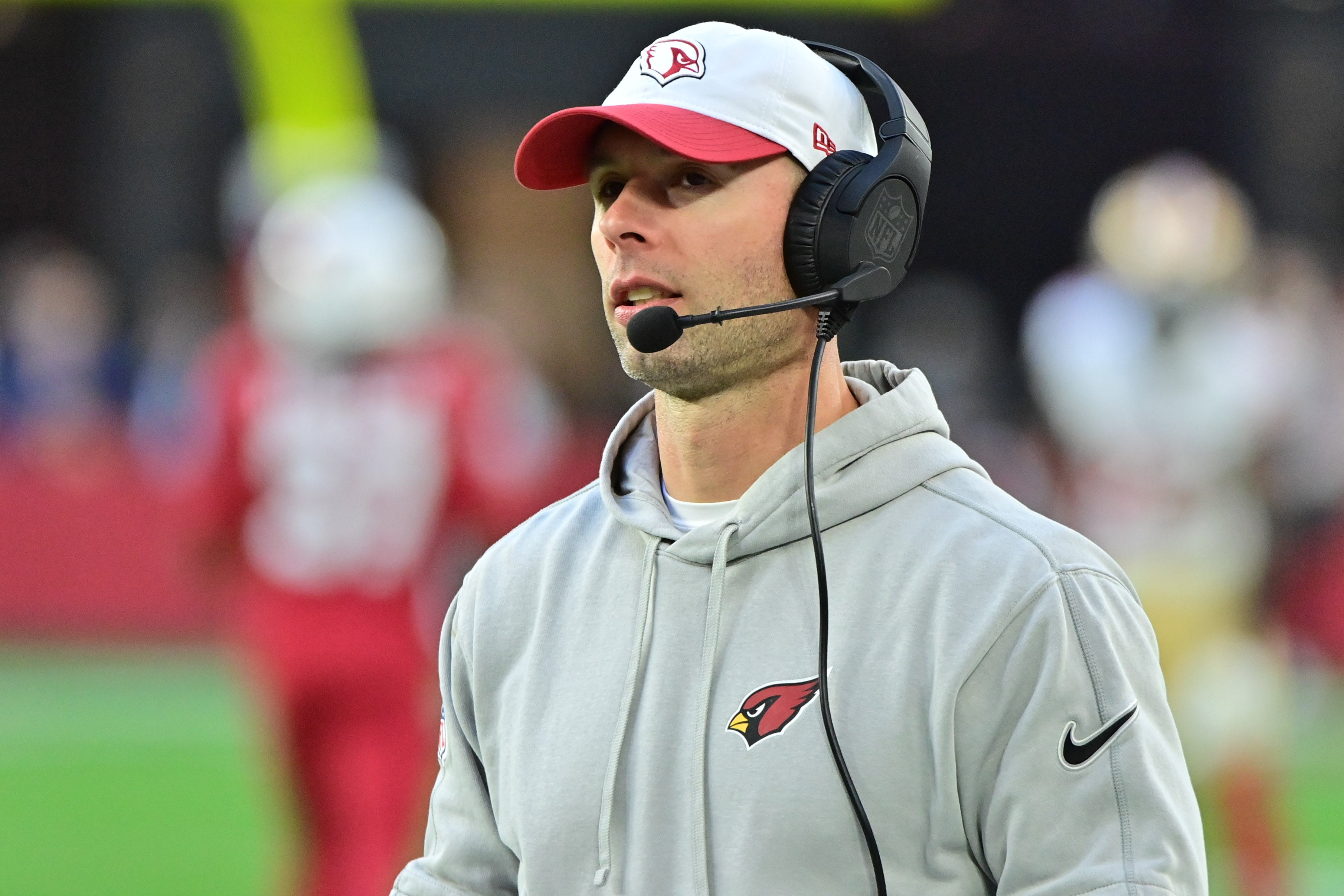 Jan 5, 2025; Glendale, Arizona, USA; Arizona Cardinals head coach Jonathan Gannon looks on in the second half against the San Francisco 49ers at State Farm Stadium.