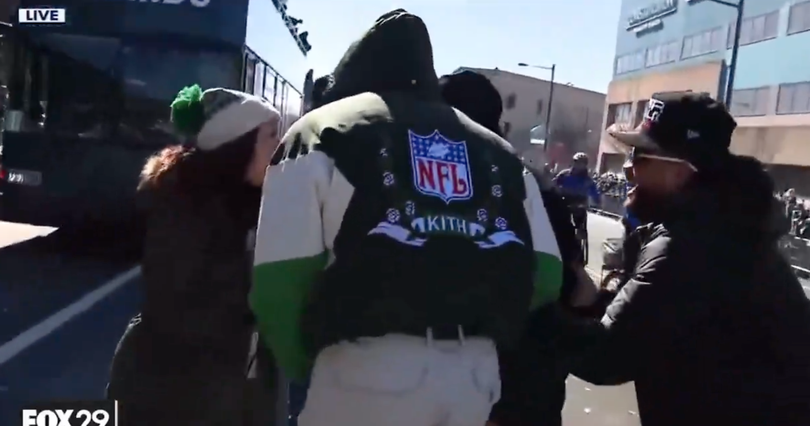 Philadelphia Eagles rookie Quinyon Mitchell sends a message to fans during Super Bowl parade.