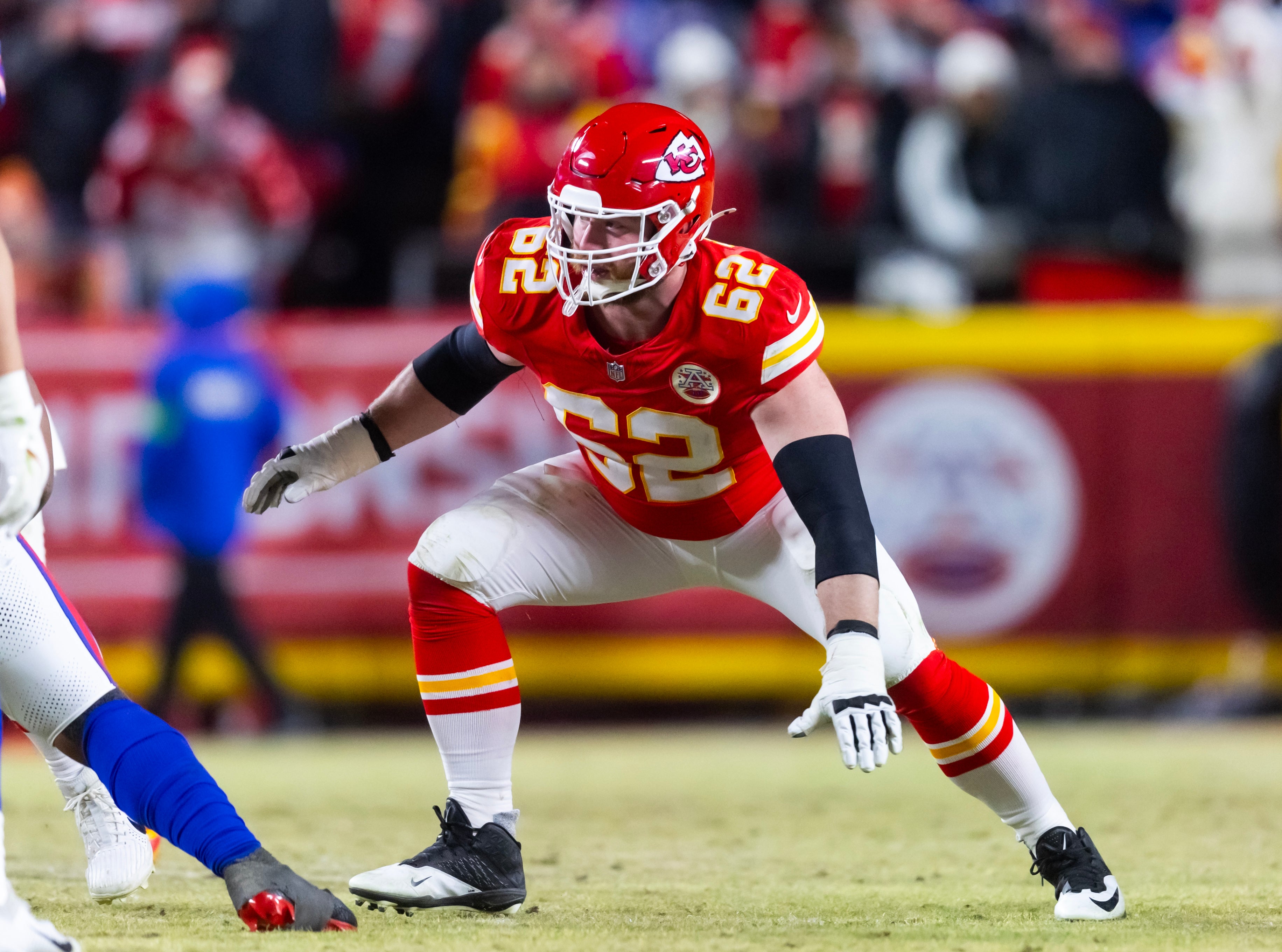 Jan 26, 2025; Kansas City, MO, USA; Kansas City Chiefs guard Joe Thuney (62) against the Buffalo Bills in the AFC Championship game at GEHA Field at Arrowhead Stadium.
