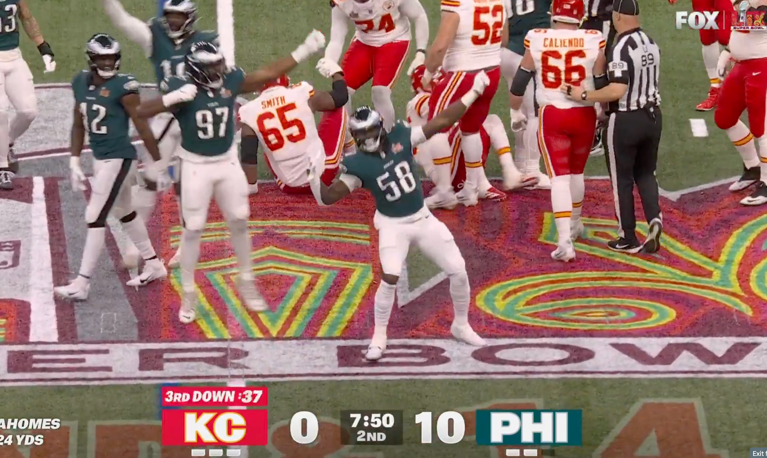 Eagles' Jalyx Hunt fined for unsportsmanlike conduct during Super Bowl LIX win