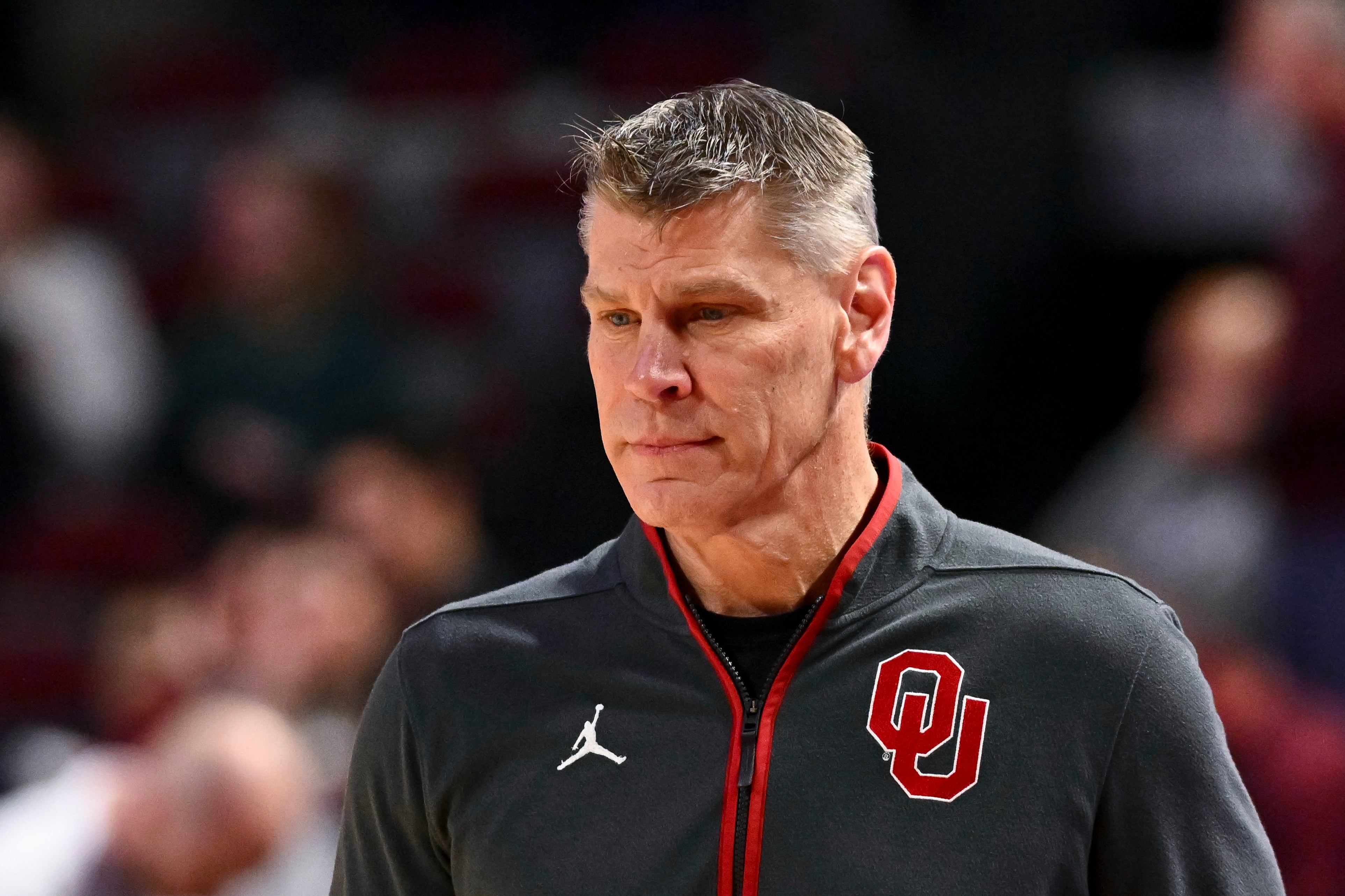 Oklahoma Sooners head basketball coach Porter Moser