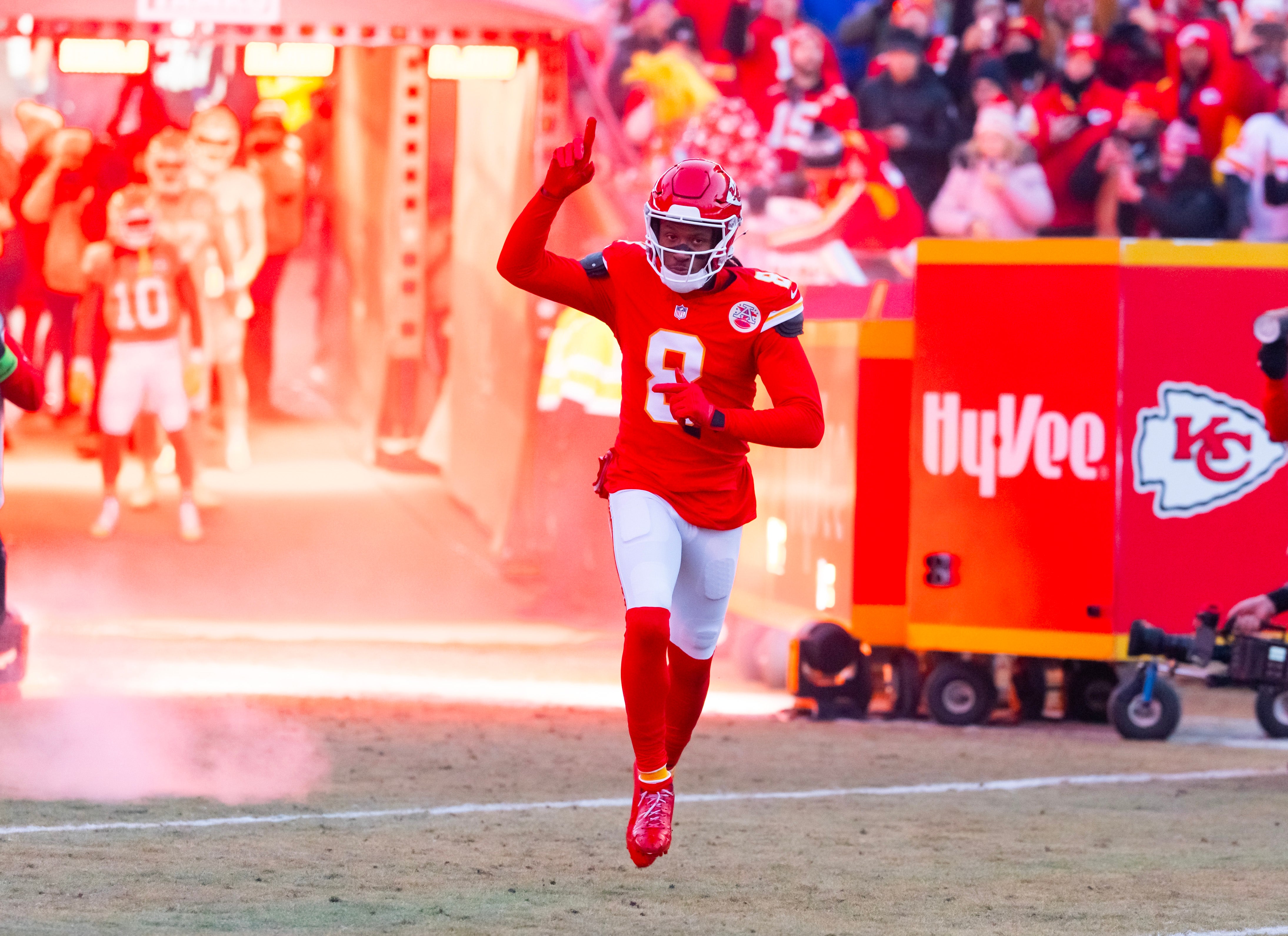 Jan 26, 2025; Kansas City, MO, USA; Kansas City Chiefs wide receiver DeAndre Hopkins (8) against the Buffalo Bills in the AFC Championship game at GEHA Field at Arrowhead Stadium.