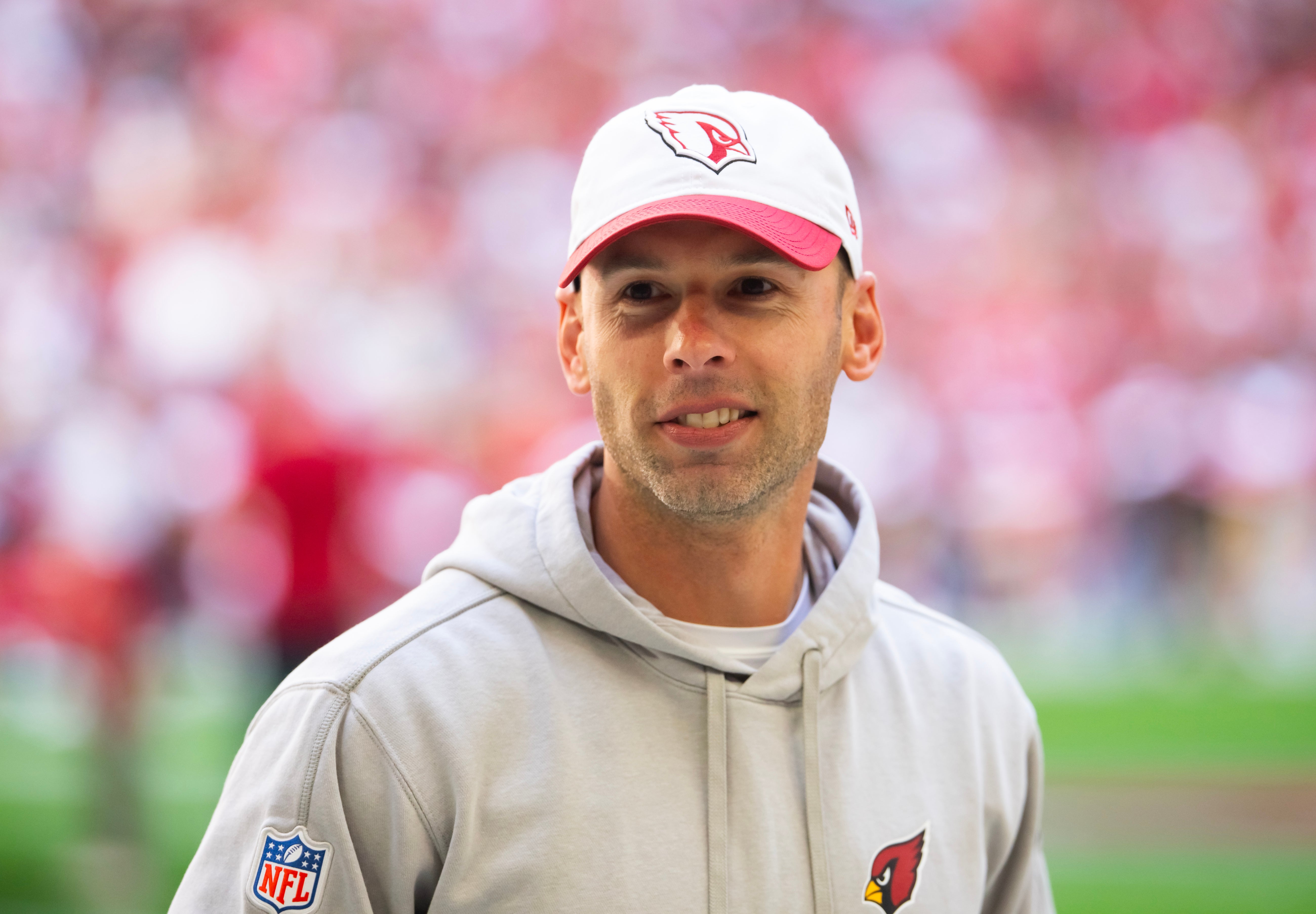 Jan 5, 2025; Glendale, Arizona, USA; Arizona Cardinals head coach Jonathan Gannon against the San Francisco 49ers at State Farm Stadium.