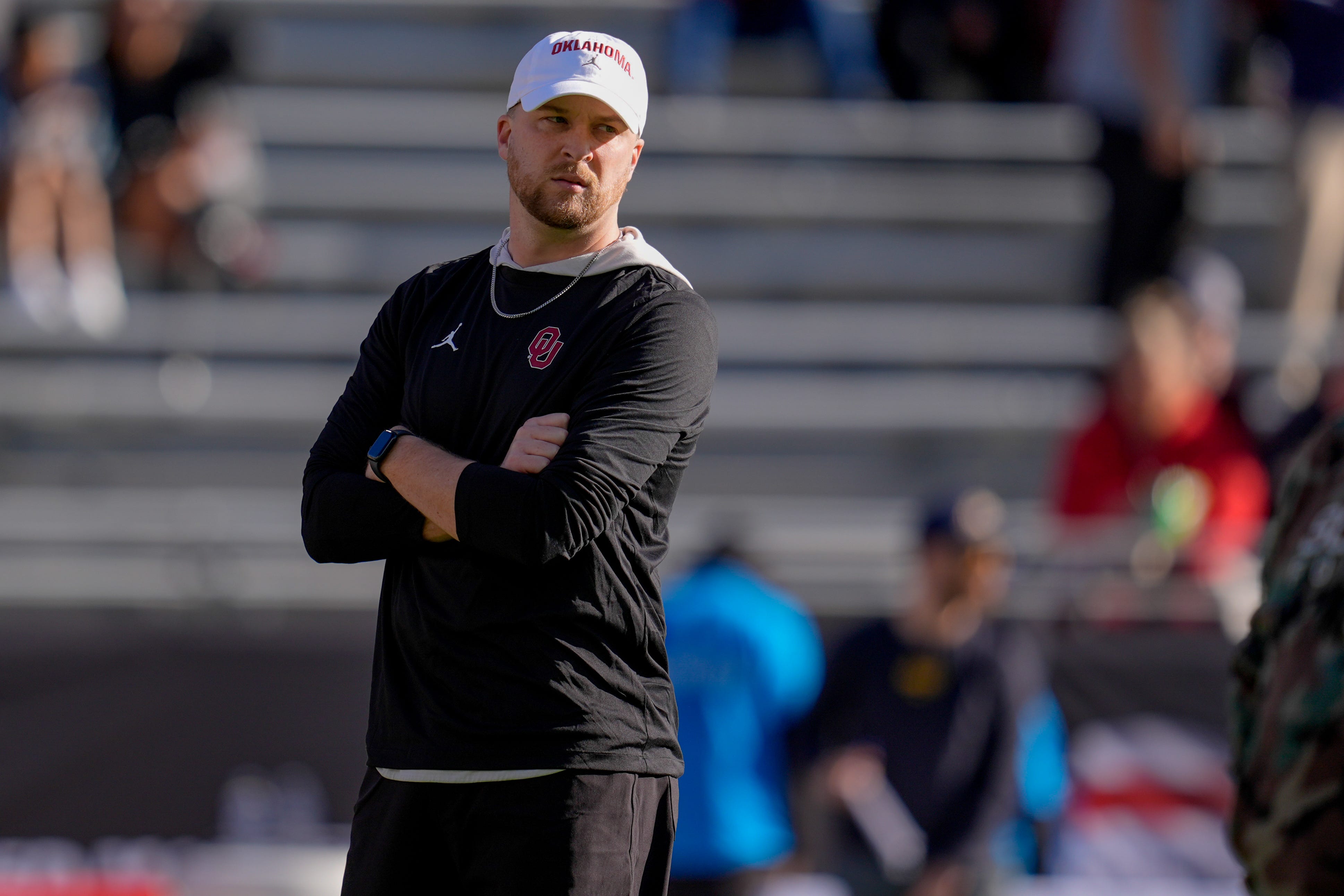 Oklahoma Sooners offensive coordinator Ben Arbuckle