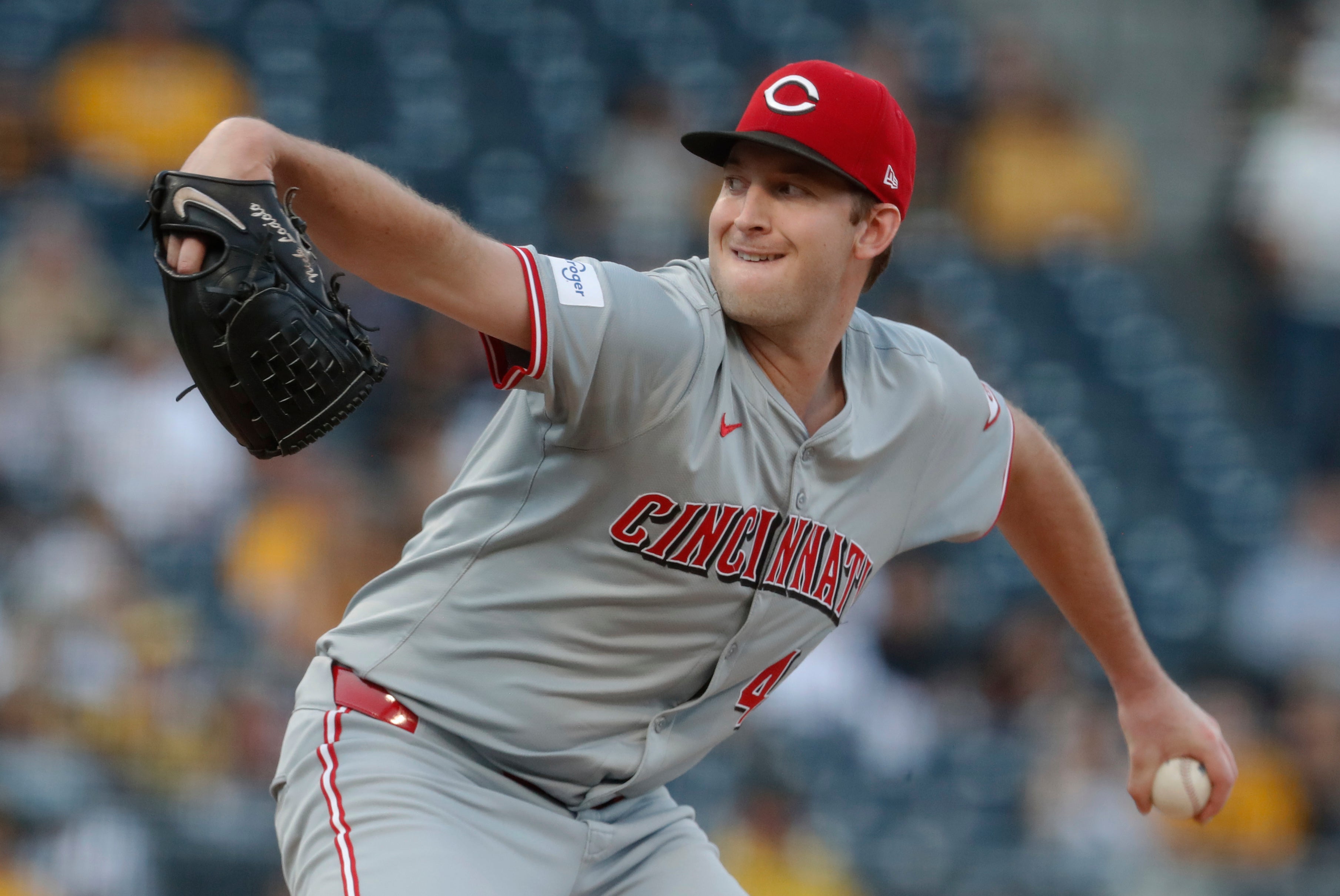 Aug 22, 2024; Pittsburgh, Pennsylvania, USA; Cincinnati Reds starting pitcher Nick Lodolo (40) delivers a pitch against the Pittsburgh Pirates during the first inning at PNC Park.