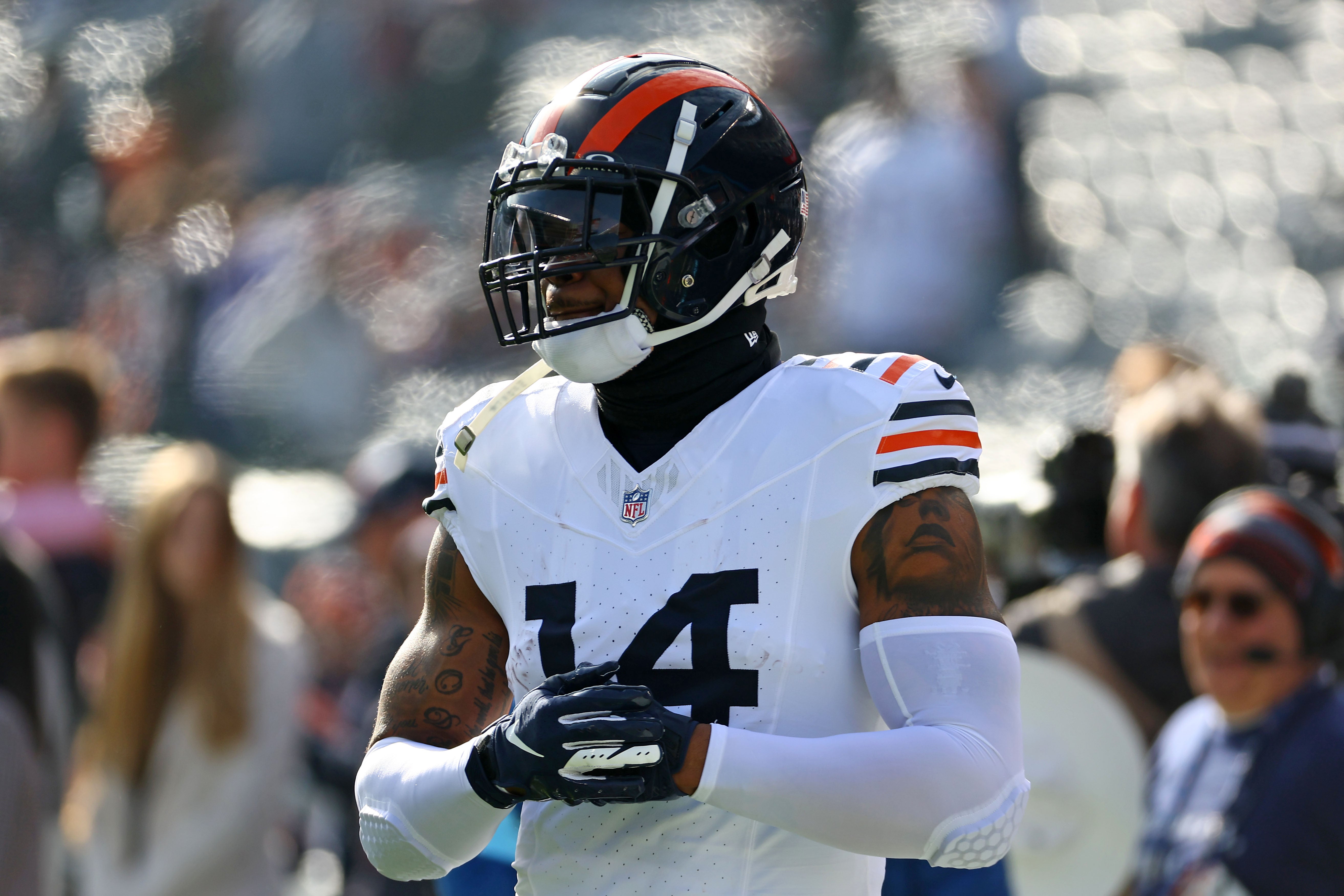 Nov 24, 2024; Chicago, Illinois, USA; Chicago Bears tight end Gerald Everett (14) practices before the game against the Minnesota Vikings at Soldier Field.