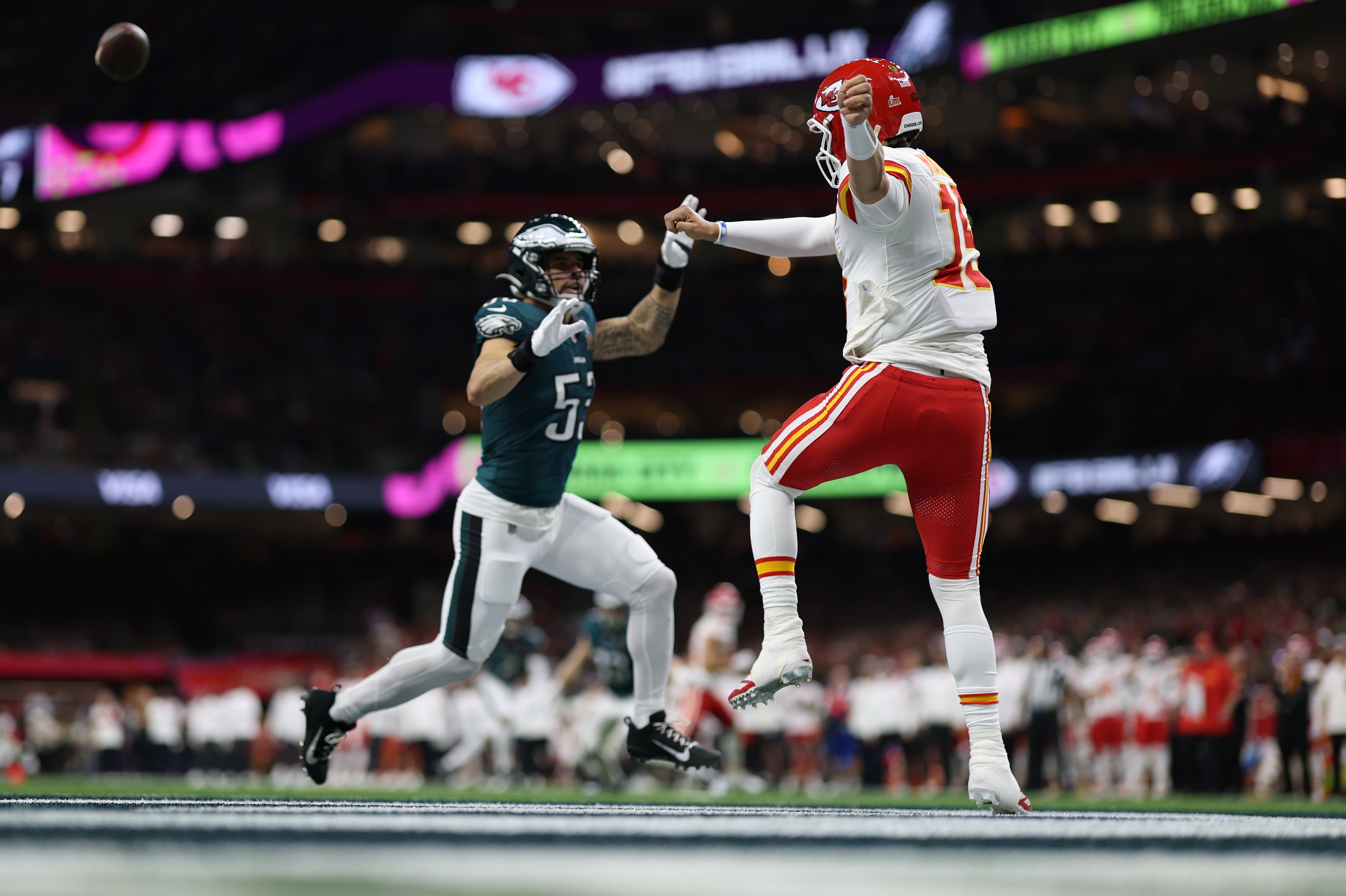 NFL: Super Bowl LIX-Kansas City Chiefs at Philadelphia Eagles Kansas City Chiefs quarterback Patrick Mahomes (15) passes the ball from his own end zone as Philadelphia Eagles linebacker Zack Baun (53) chases during Super Bowl LIX at Caesars Superdome.