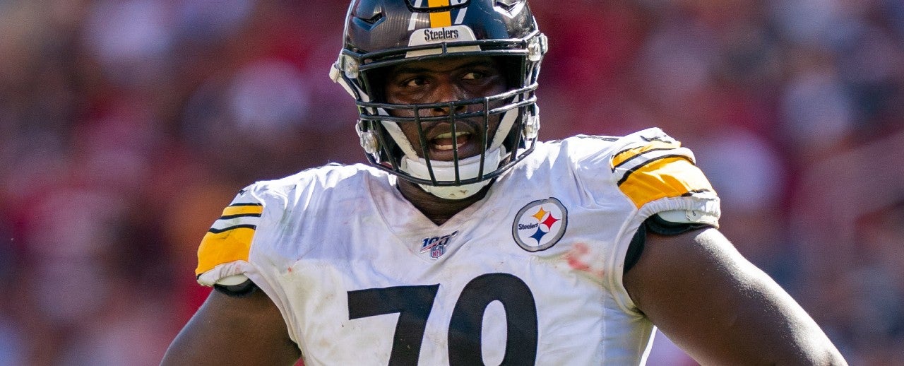 September 22, 2019; Santa Clara, CA, USA; Pittsburgh Steelers nose tackle Javon Hargrave (79) during the fourth quarter against the San Francisco 49ers at Levi's Stadium.