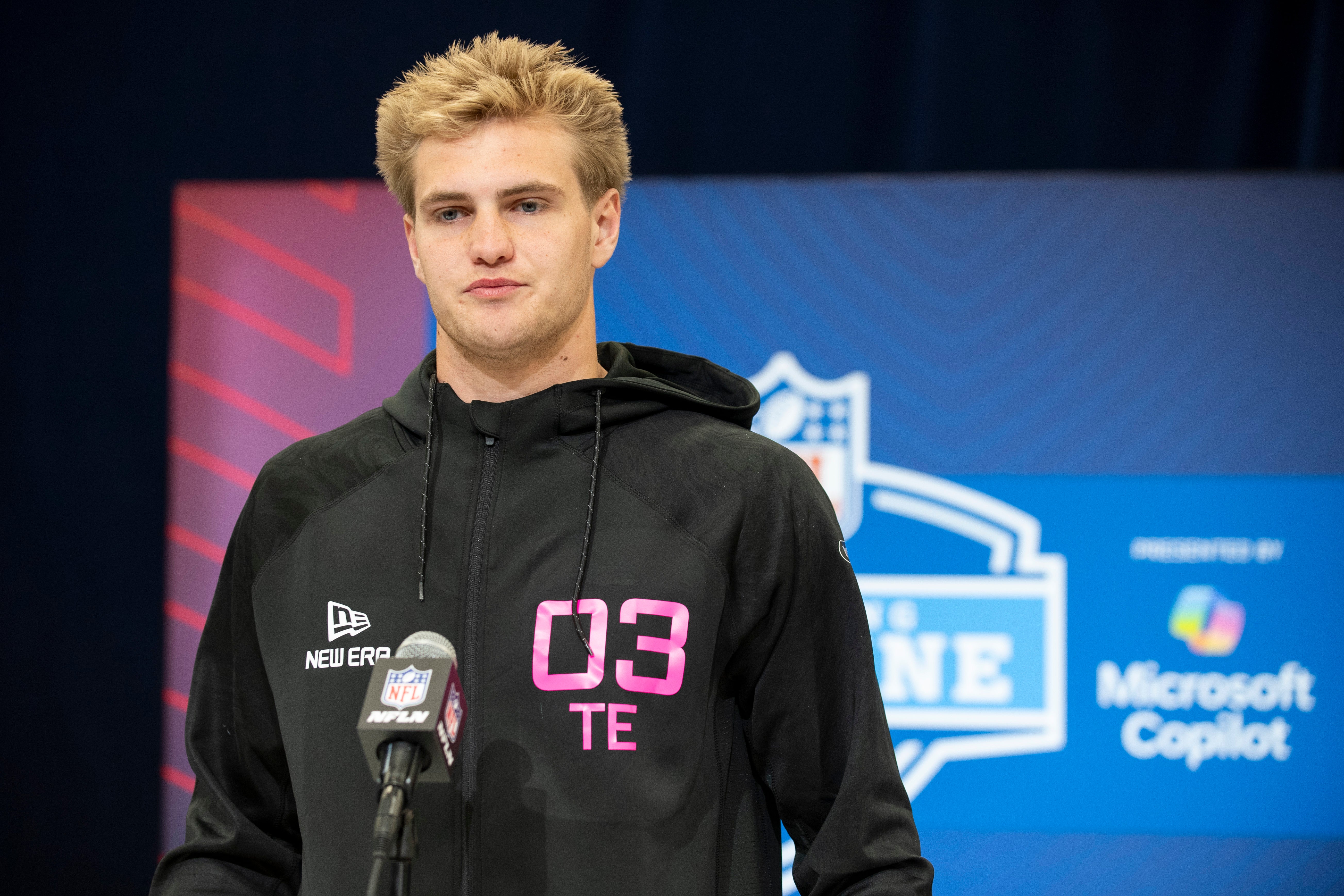 Clemson tight end Jake Briningstool (TE03) during the 2025 NFL Combine at Lucas Oil Stadium.