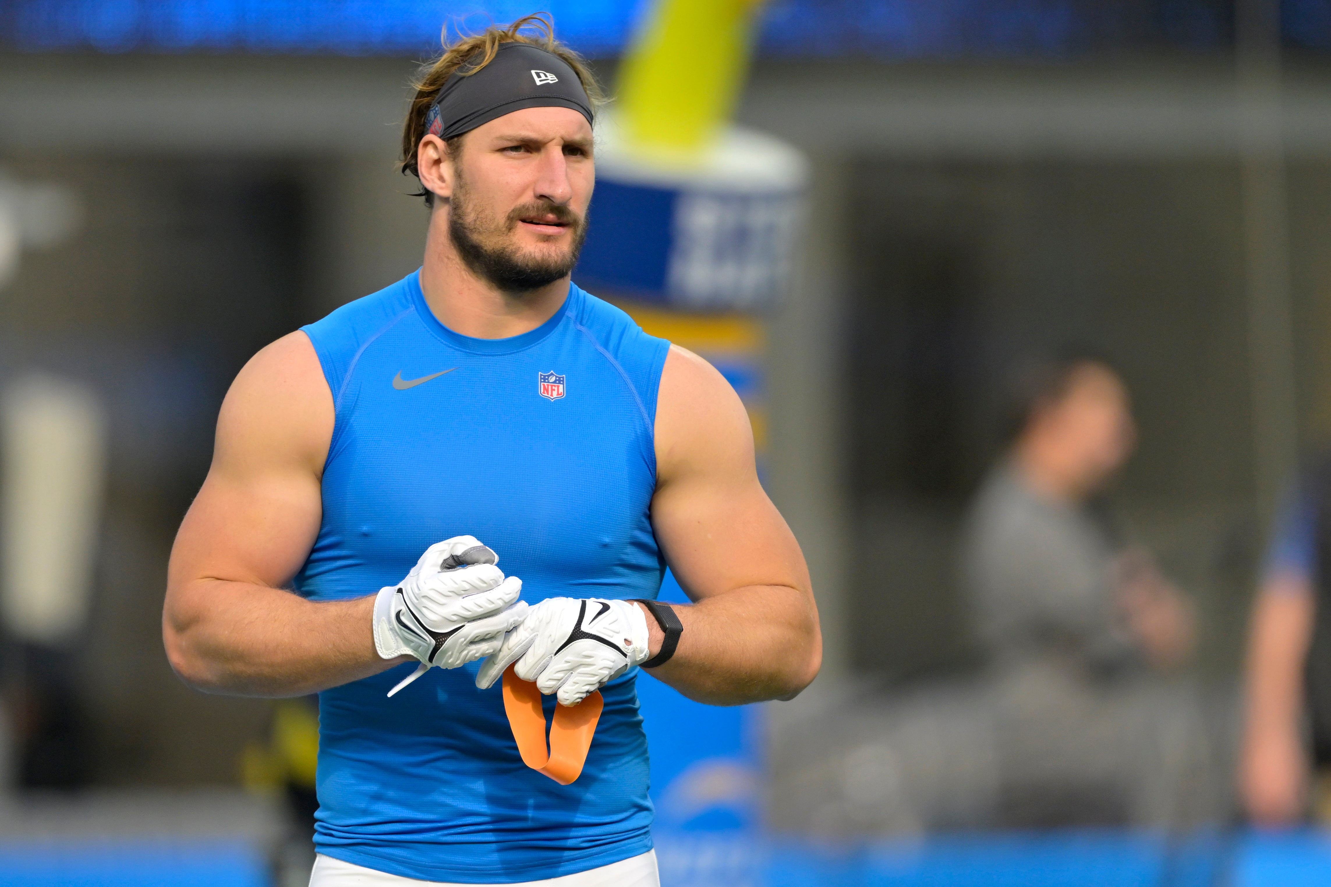 Chargers outside linebacker Joey Bosa