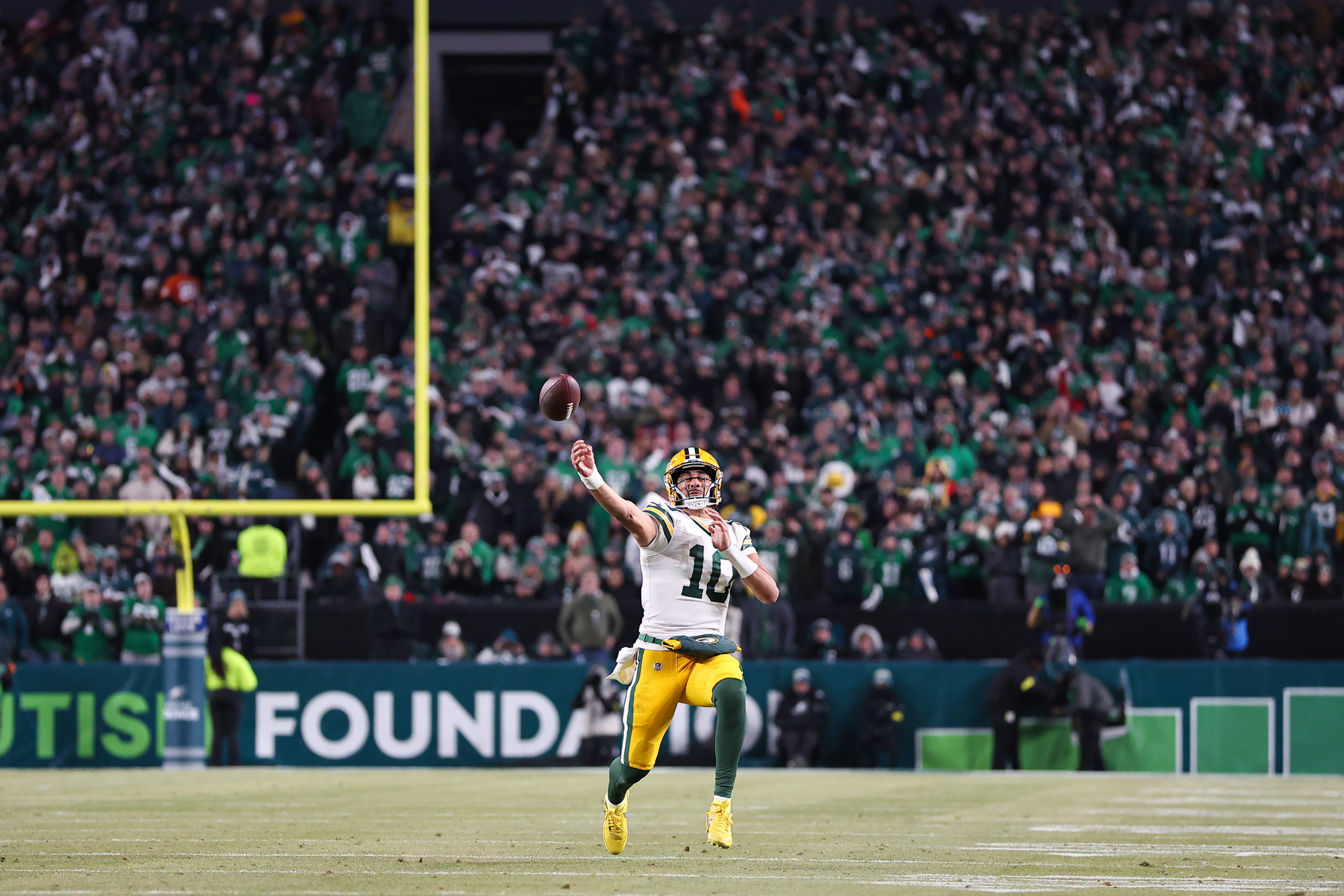 Green Bay Packers quarterback Jordan Love (10) passes the ball against the Philadelphia Eagles in an NFC wild card game at Lincoln Financial Field.