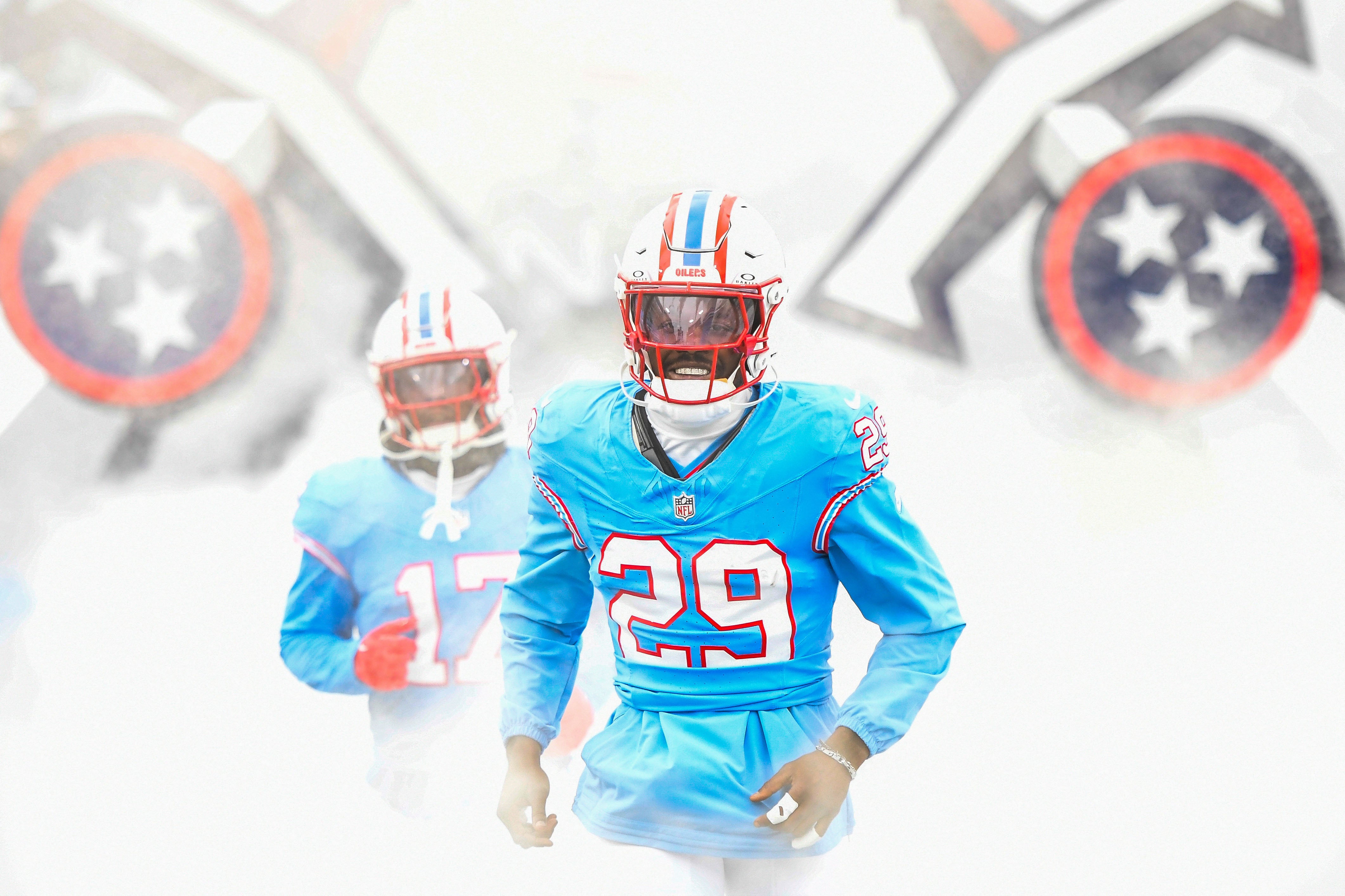 Tennessee Titans cornerback Jarvis Brownlee Jr. (29) takes the field against the Tennessee Titans at Nissan Stadium. Steve Roberts-Imagn Images