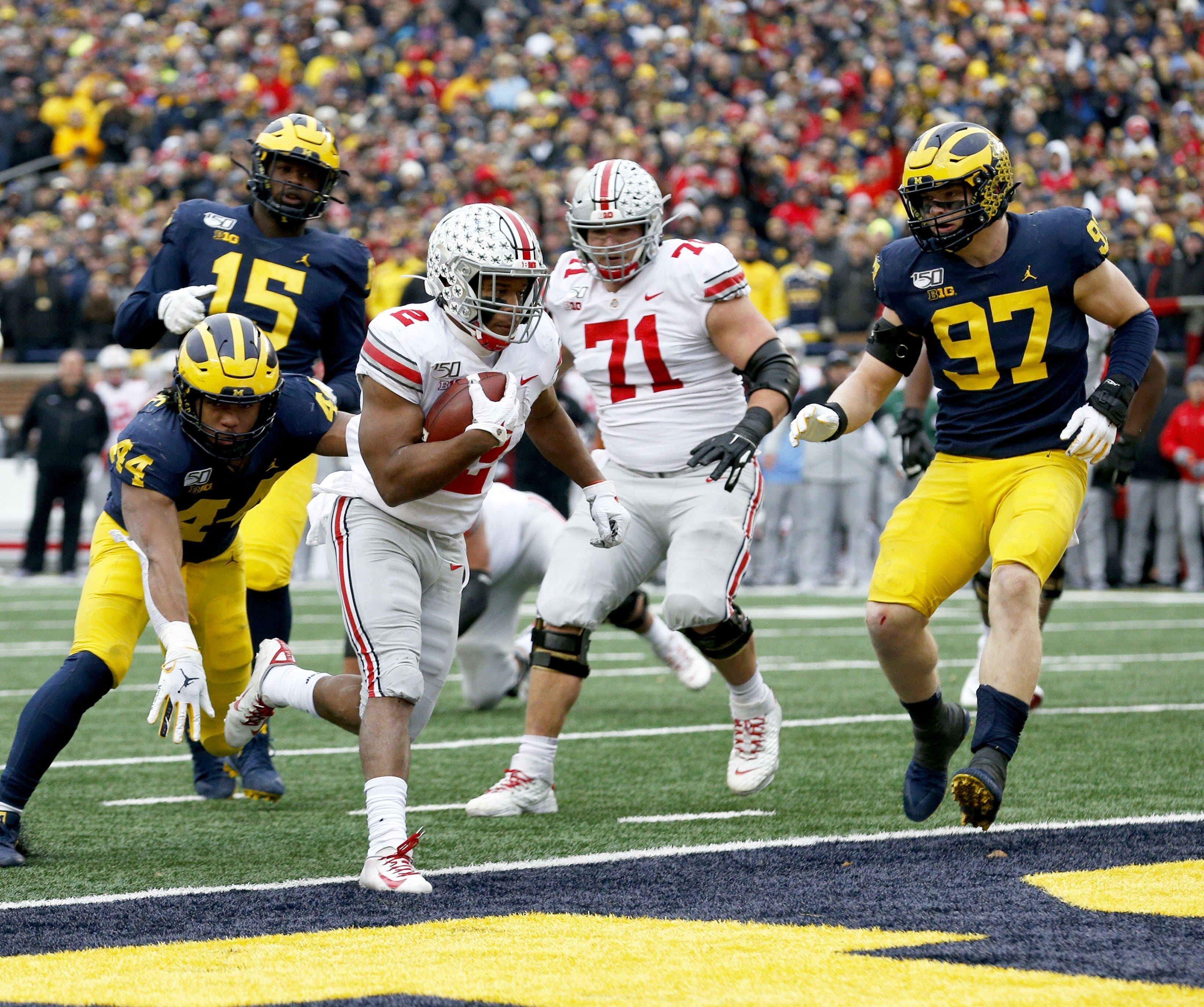Ohio State running back JK Dobbins scores a touchdown during the second quarter of a NCAA Division I college football game between the Michigan Wolverines and the Ohio State Buckeyes on Saturday, November 30, 2019 at Michigan Stadium in Ann Arbor Michigan [Joshua A. Bickel/Dispatch] Bvpy T Nkbxrucbca6yi6jb57h