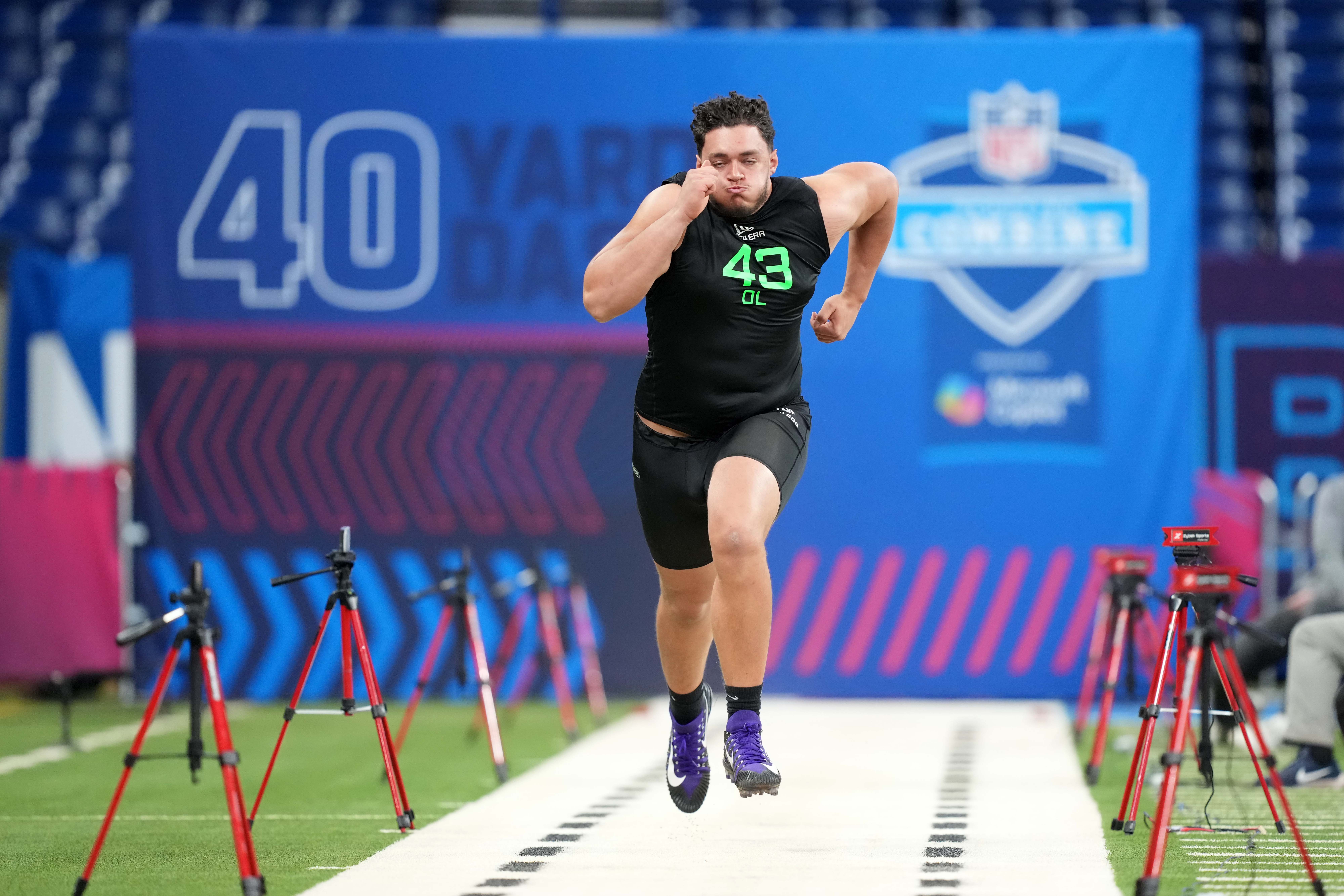 Iowa State offensive lineman Jalen Travis (OL43) runs in the 40-yard dash during the 2025 NFL Scouting Combine at Lucas Oil Stadium.