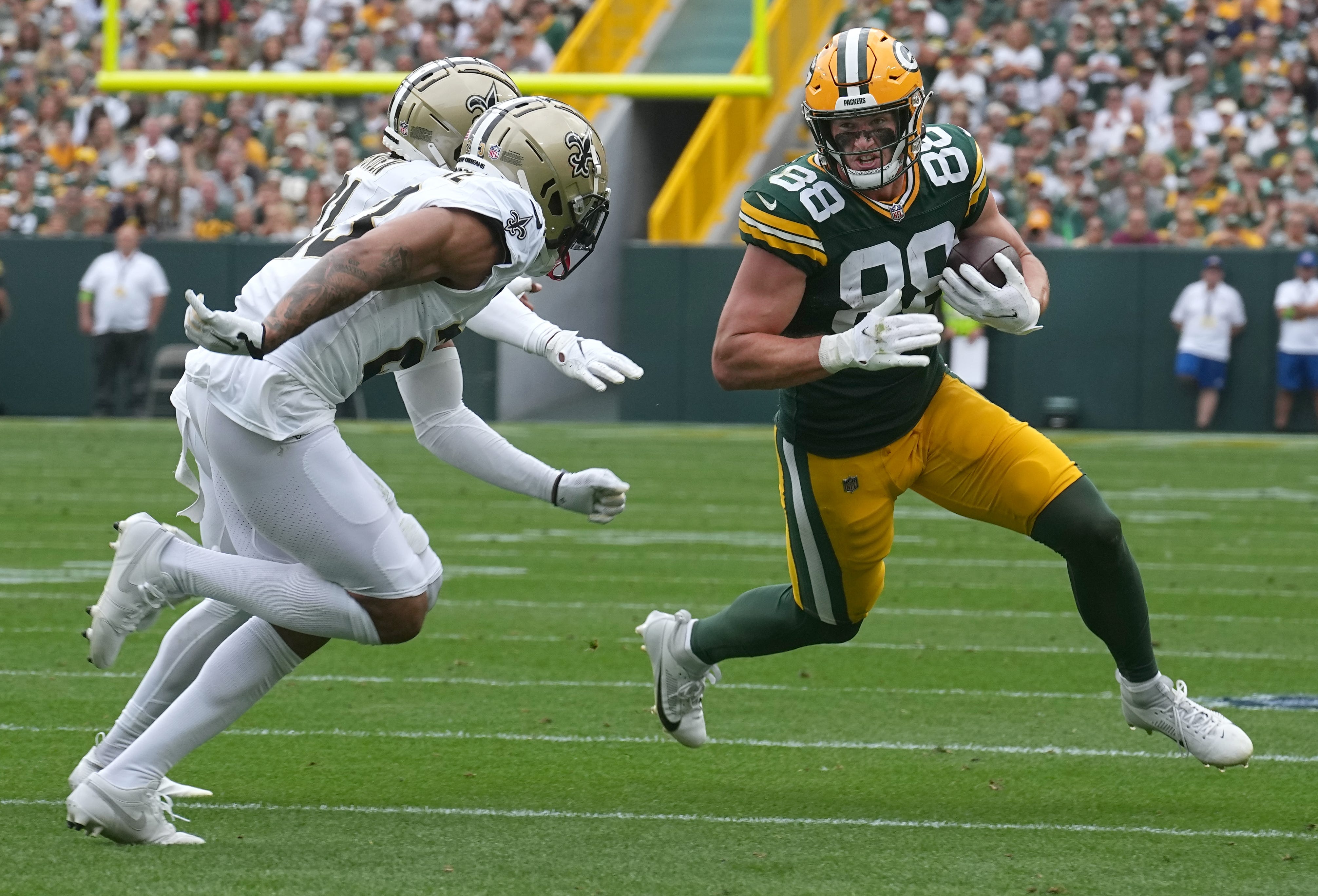 Green Bay Packers tight end Luke Musgrave (88) makes a reception during the third quarter of their game Sunday, September 24, 2023 at Lambeau Field in Green Bay, Wis. The Green Bay Packers beat the New Orleans Saints 18-17.