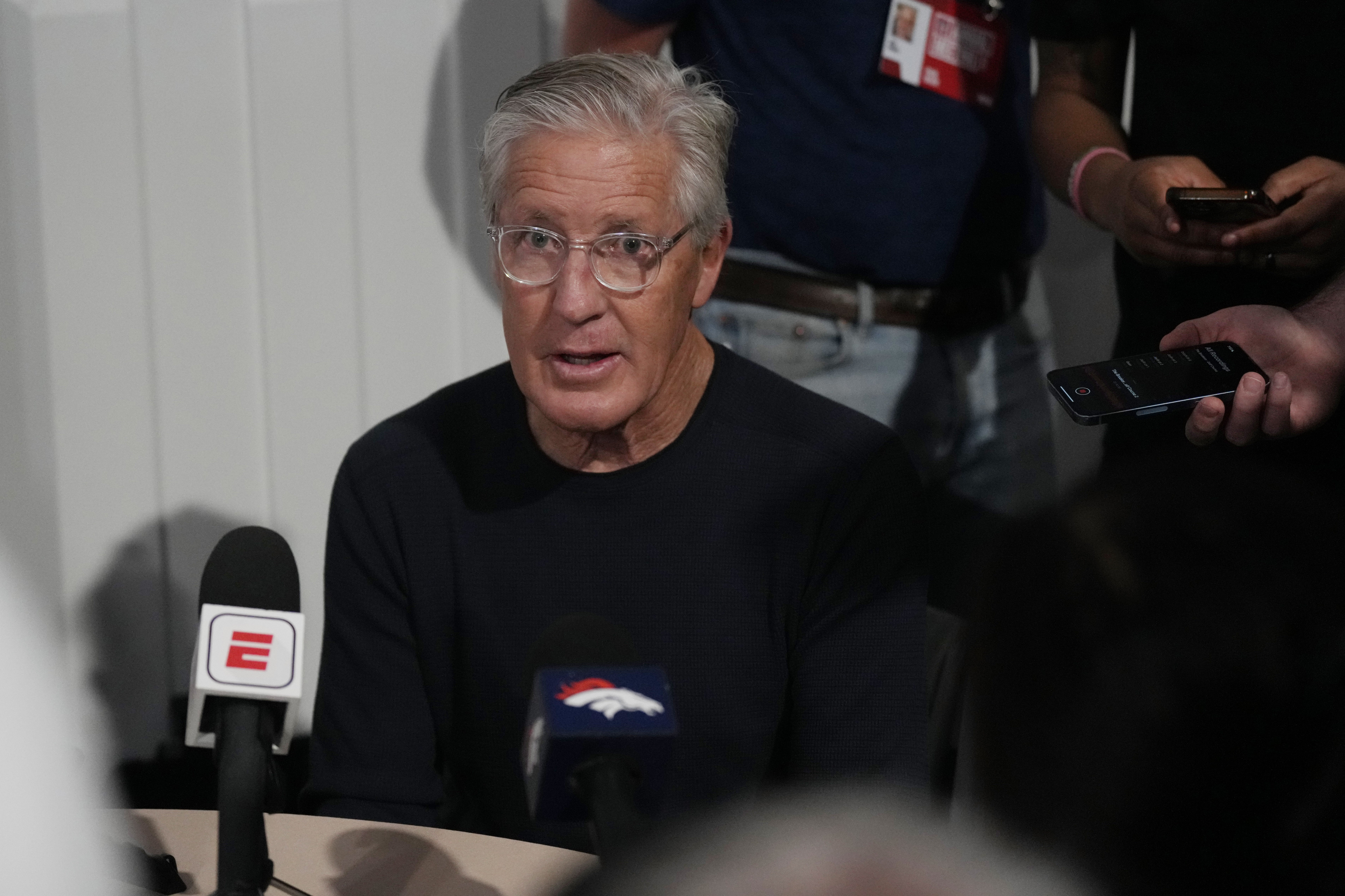 Las Vegas Raiders head coach Pete Carroll