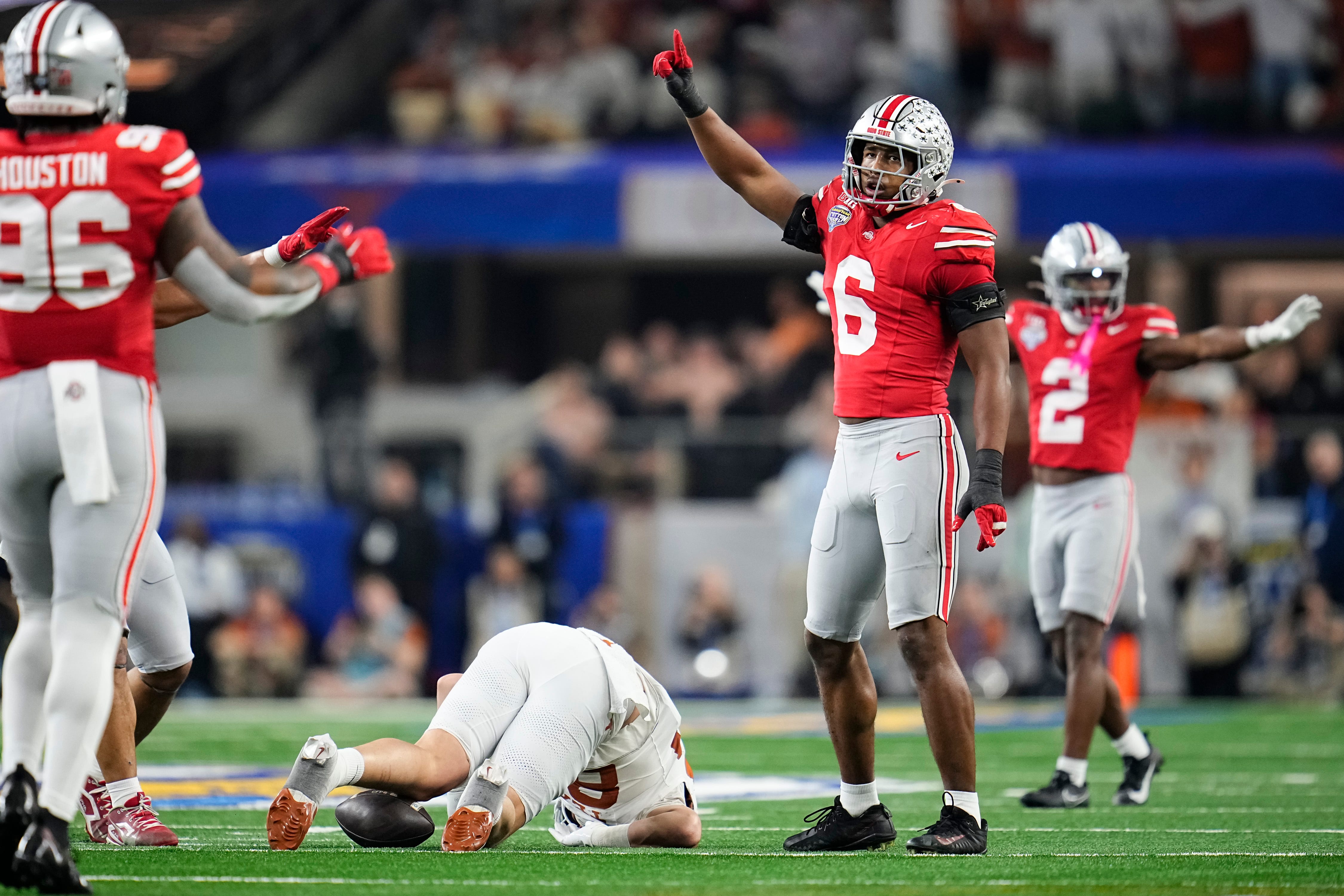 Sonny Styles celebrates a big defensive stop for Ohio State Buckeyes