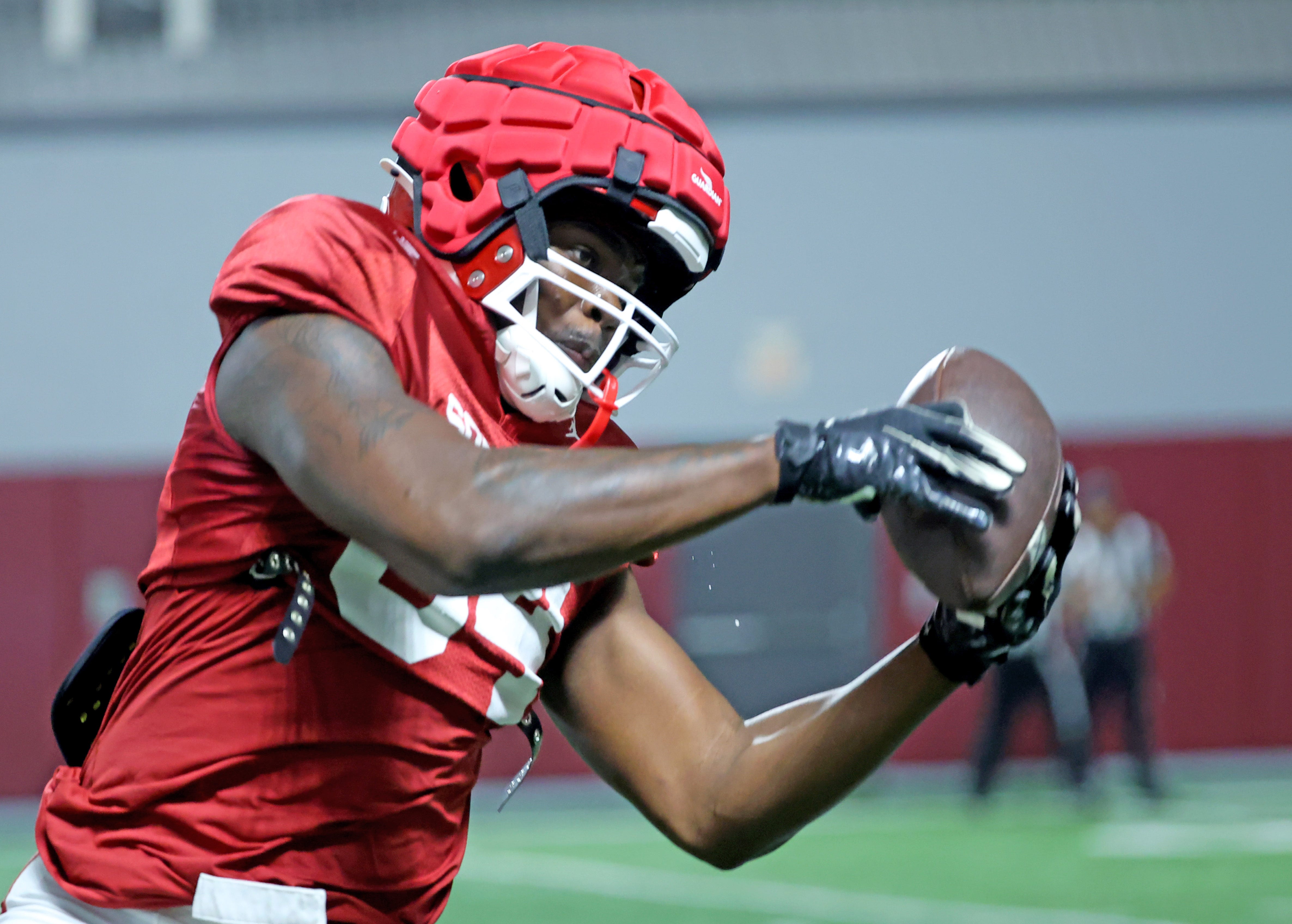 Oklahoma's Davon Mitchell makes a catch during the University of Oklahoma (OU) spring football practice at the Everest Training Center in Norman, Okla., Wednesday, March 27, 2024.