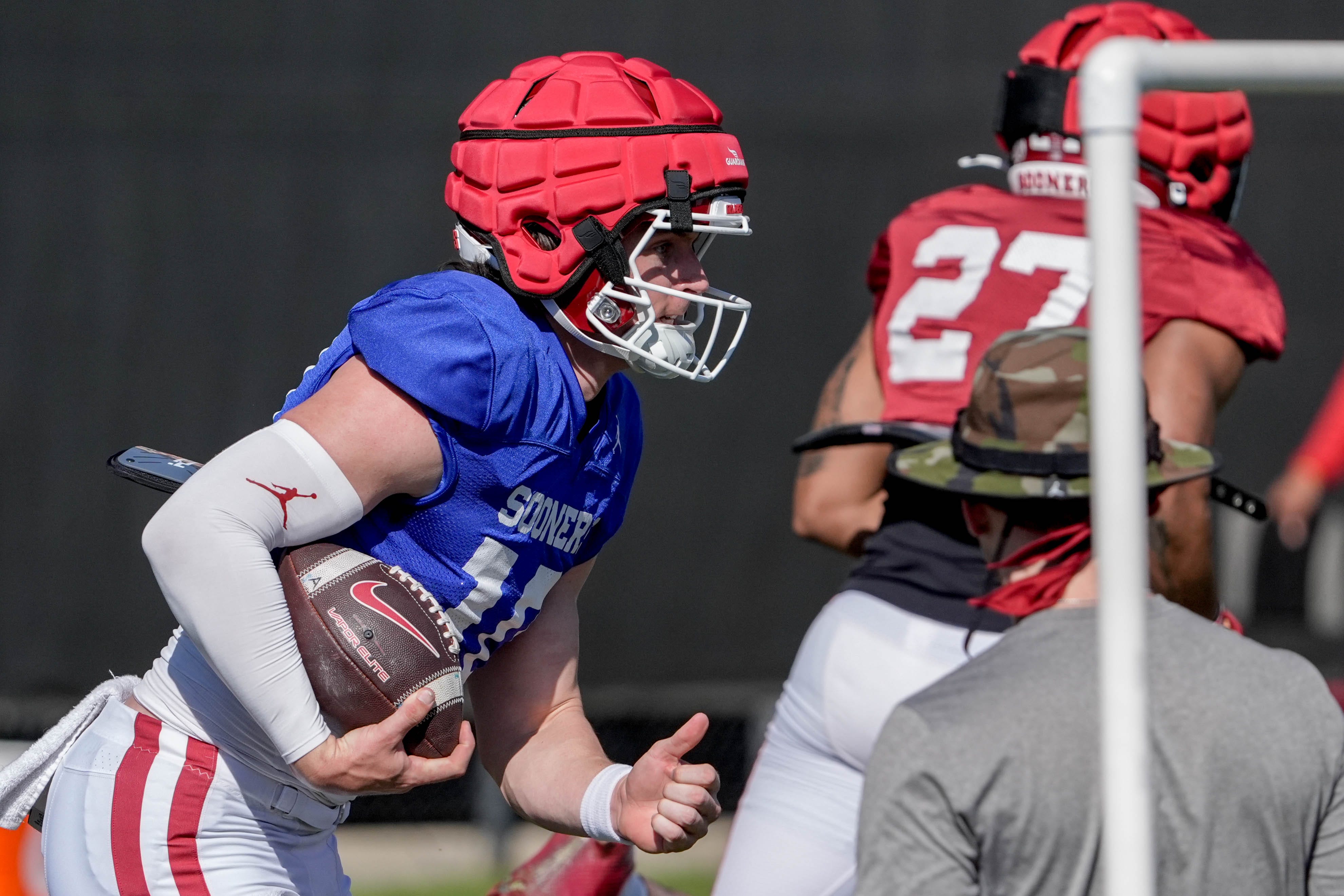 Oklahoma Sooners quarterback John Mateer
