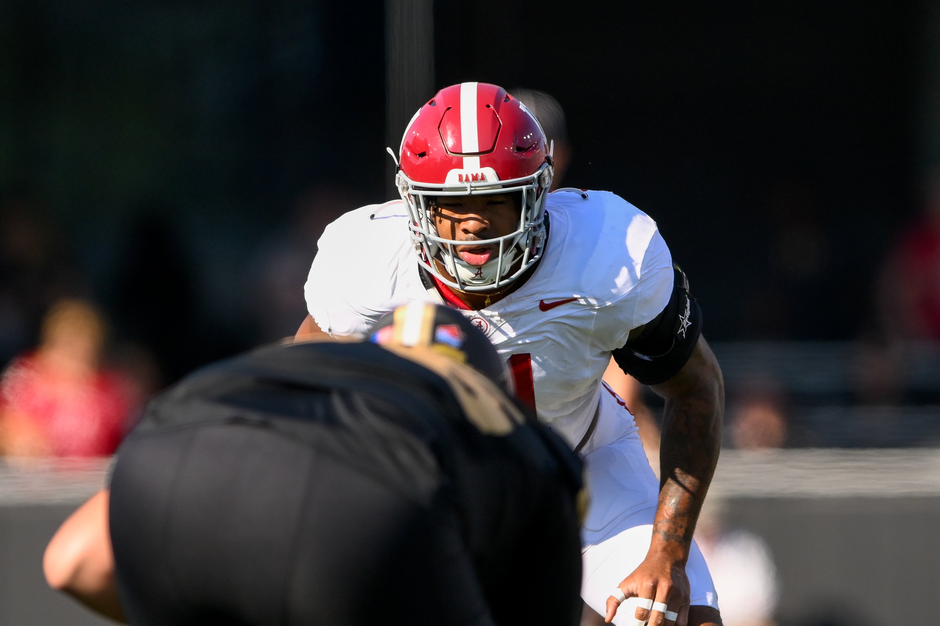 Oct 5, 2024; Nashville, Tennessee, USA; Alabama Crimson Tide linebacker Jihaad Campbell (11) sneaks a peek into the backfield against the Vanderbilt Commodores during the first half at FirstBank Stadium.
