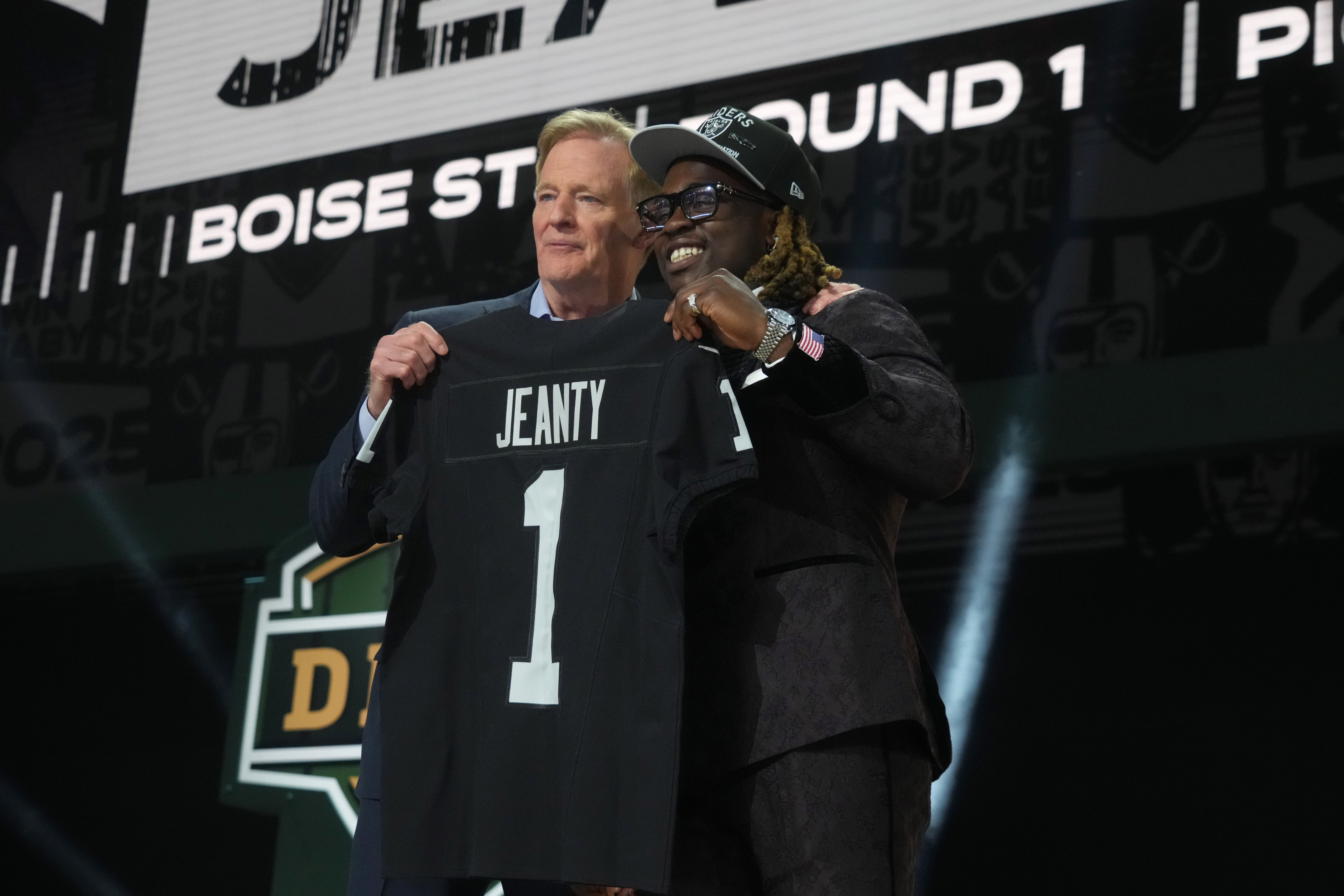 Las Vegas Raiders RB Ashton Jeanty