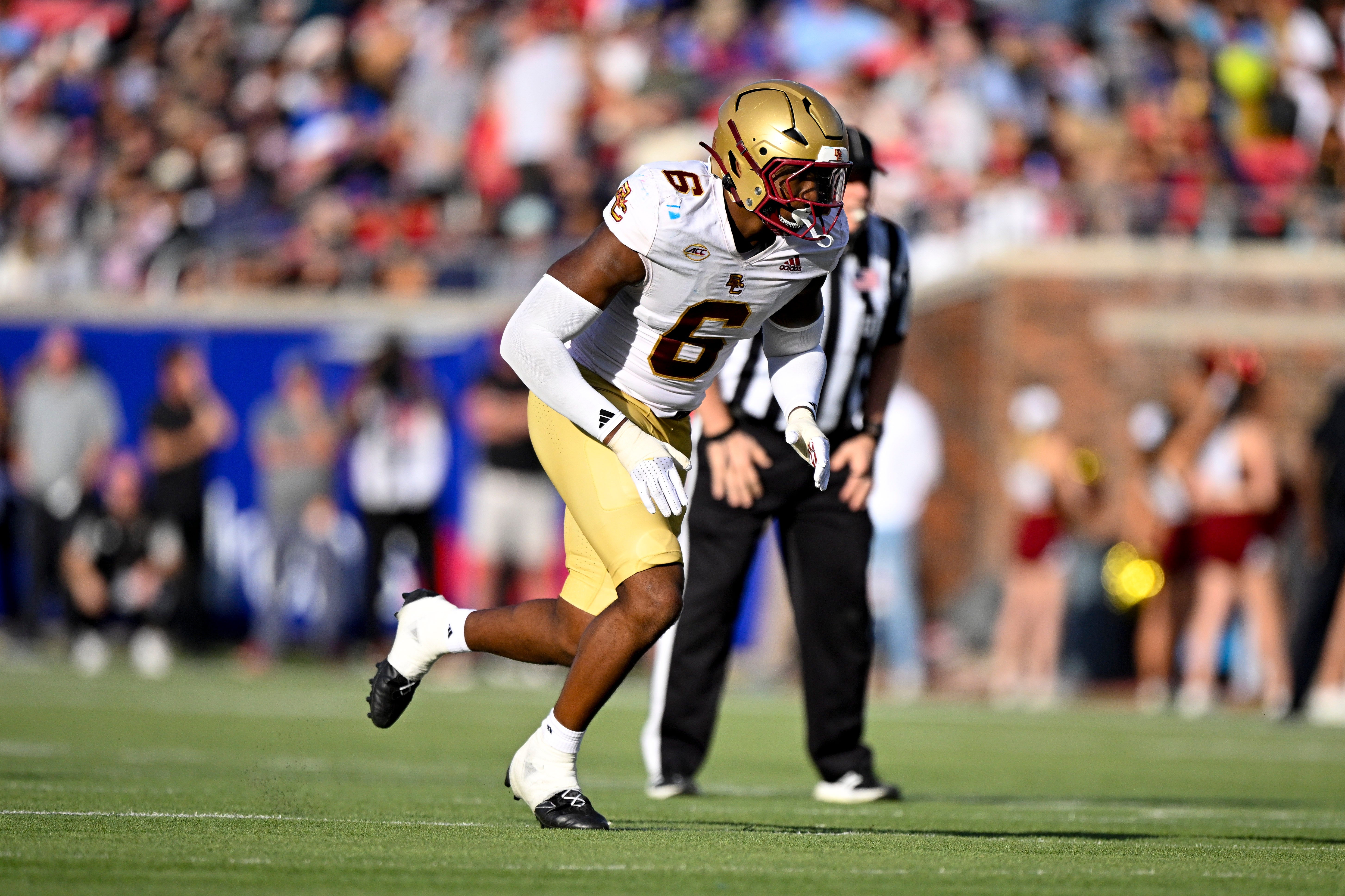 Boston College Eagles defensive end Donovan Ezeiruaku (6) in action during the game between the SMU Mustangs and the Boston College Eagles at Gerald J. Ford Stadium.