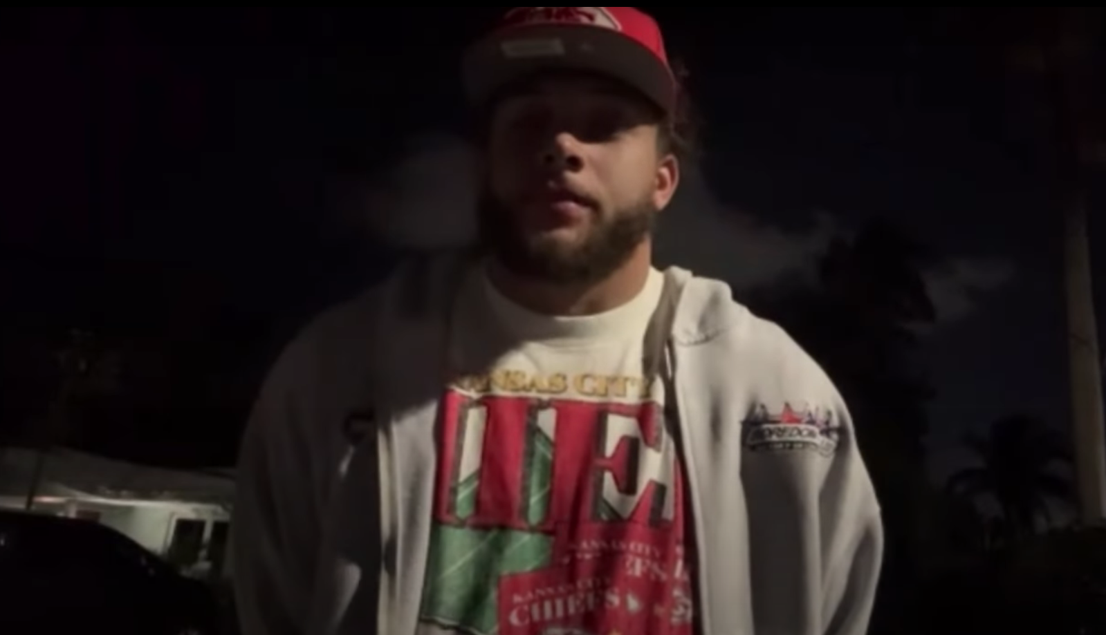 New Chiefs DE Ashton Gillotte speaks to the media on Day 2 of the 2025 NFL Draft.