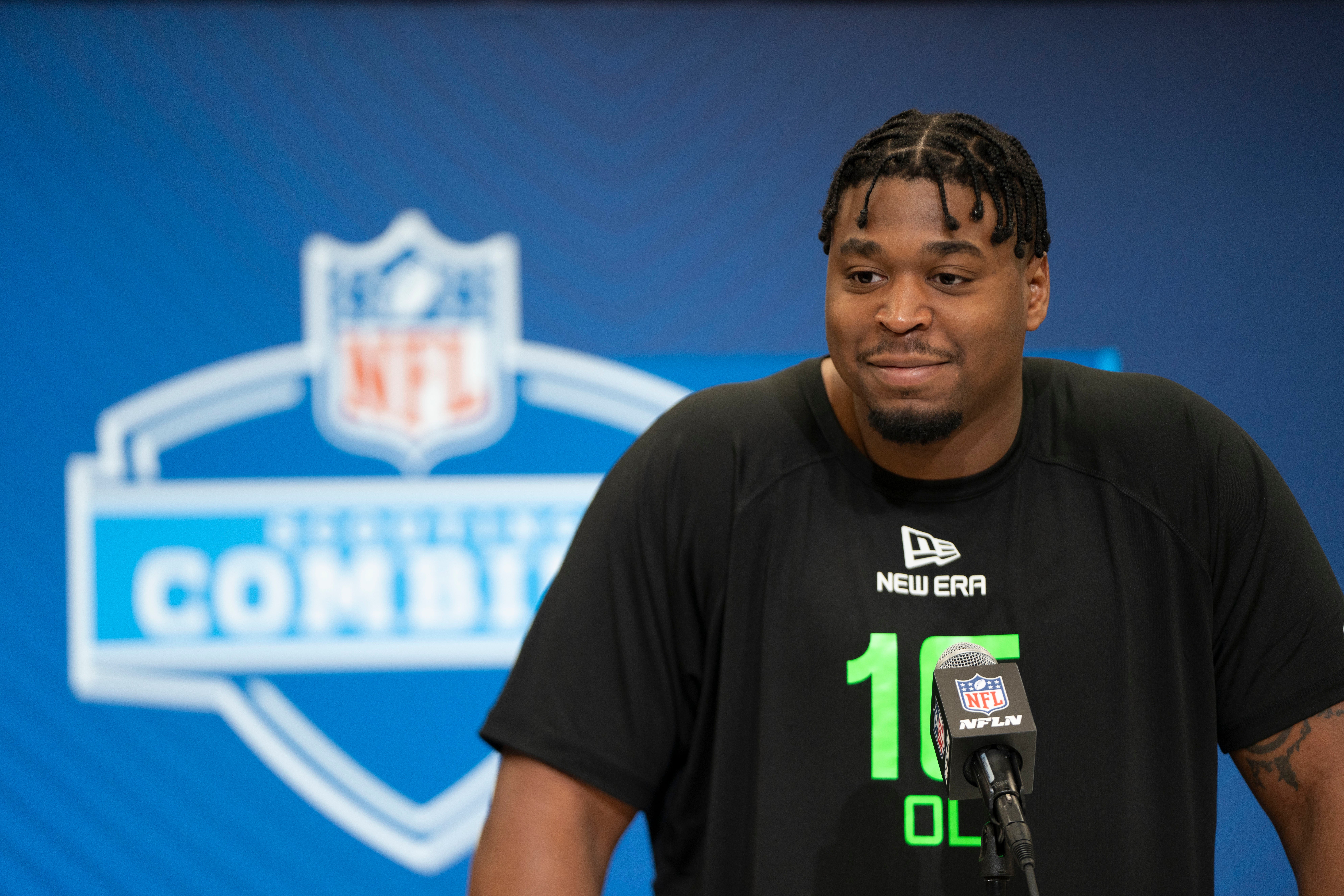 Las Vegas Raiders' newest OL Charles Grant