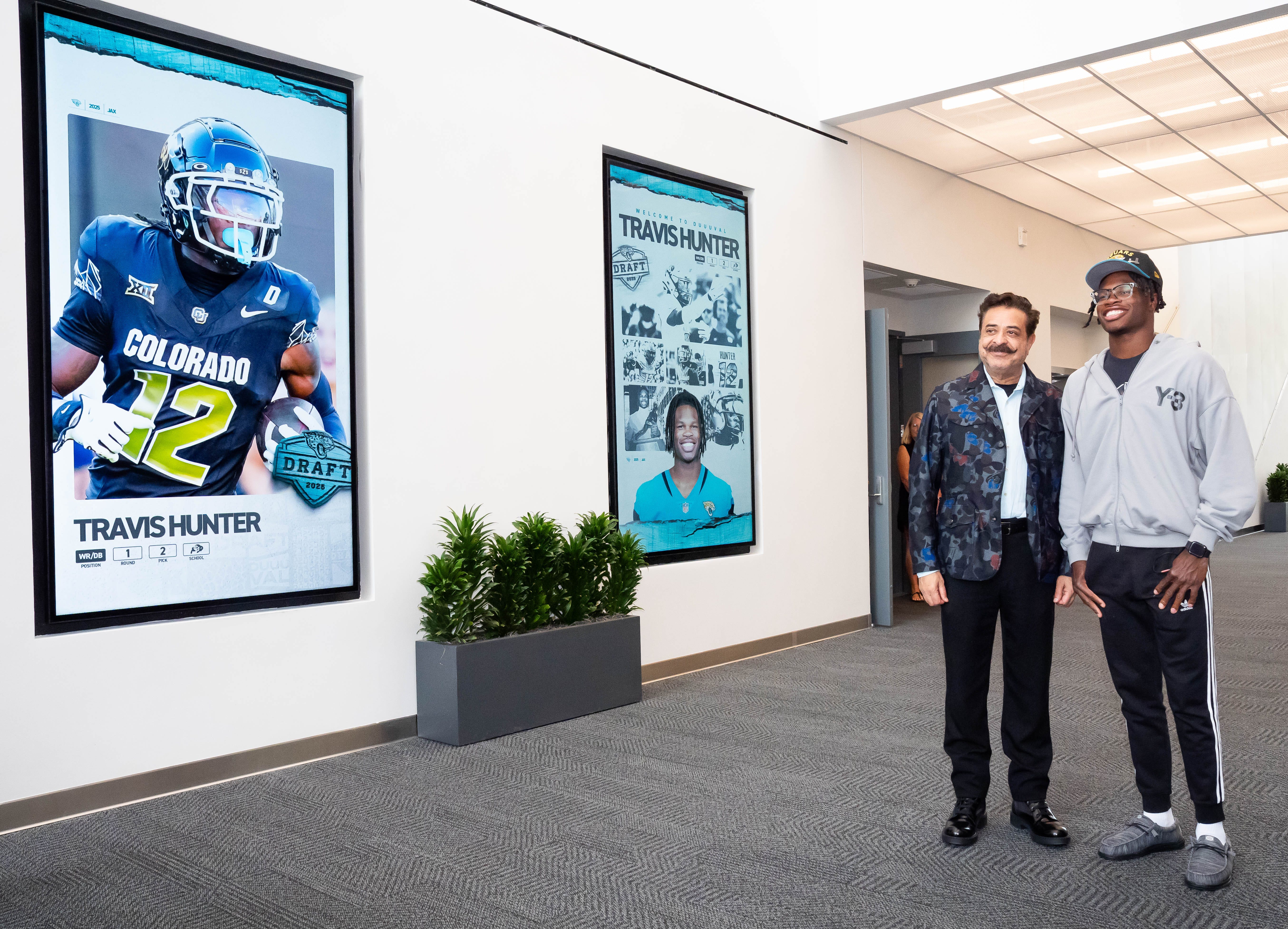 Jacksonville Jaguars WR/CB Travis Hunter