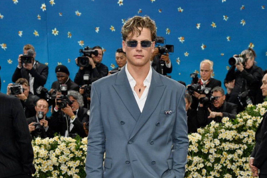 Cincinnati Bengals quarterback Joe Burrow poses for the camera at the 2025 Met Gala in New York, New York on May 5, 2025.