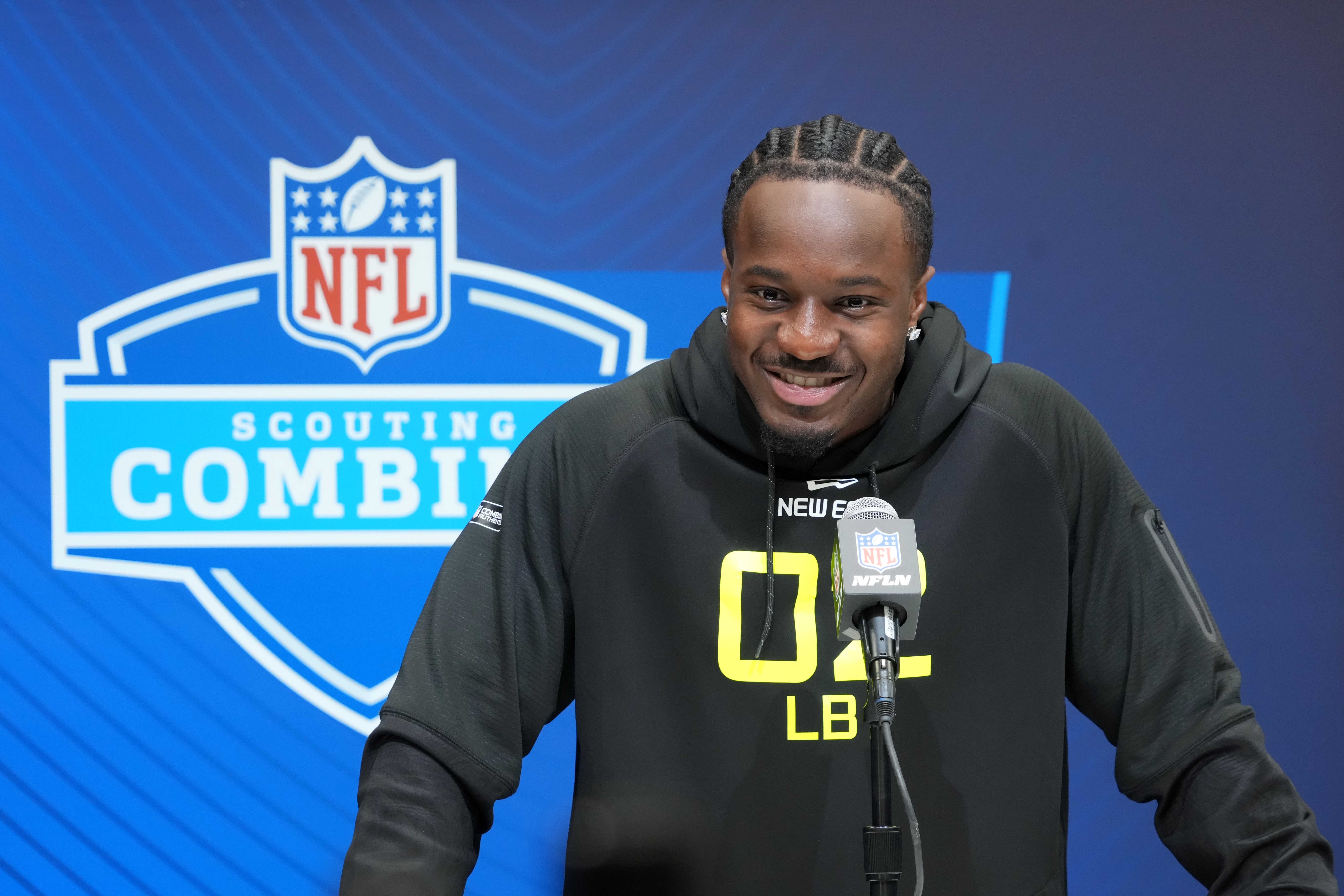 Kansas City Chiefs linebacker Jeffrey Bassa