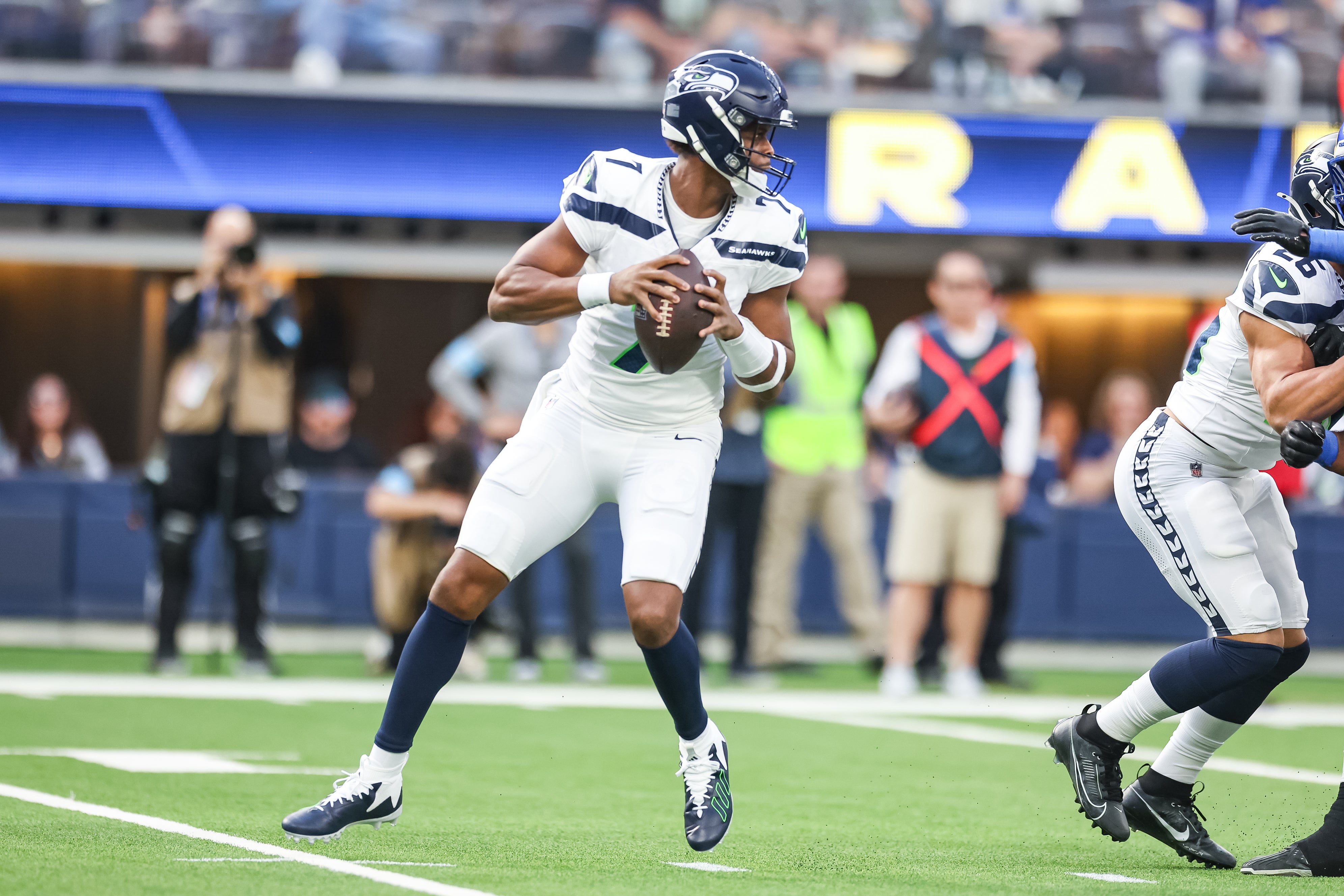 Seattle Seahawks Las Vegas Raiders quarterback Geno Smith