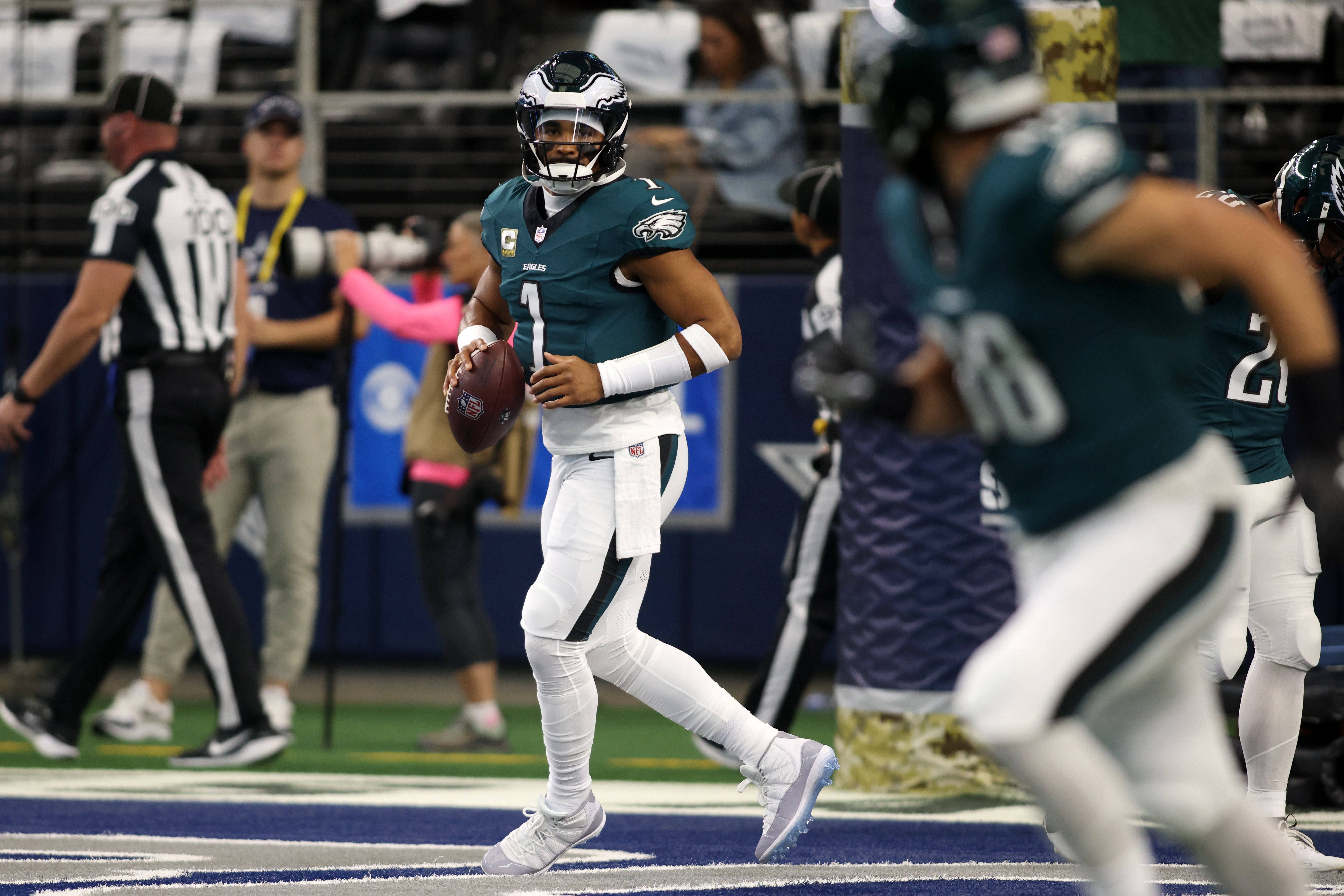 Philadelphia Eagles quarterback Jalen Hurts (1) stands on the field before the game against the Dallas Cowboys at AT&T Stadium.