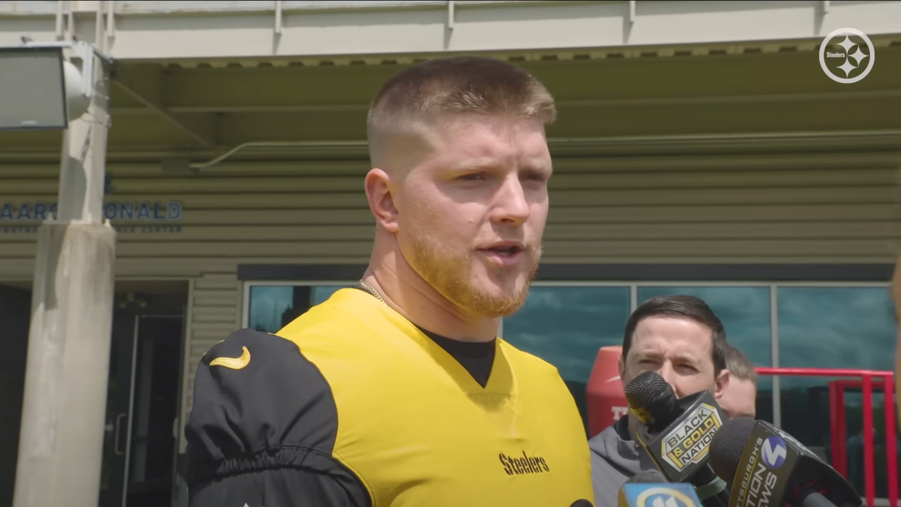 Steelers rookie pass rusher Jack Sawyer addresses the media during the rookie minicamp at the Pittsburgh Steelers' practice facility, 5/10/25.