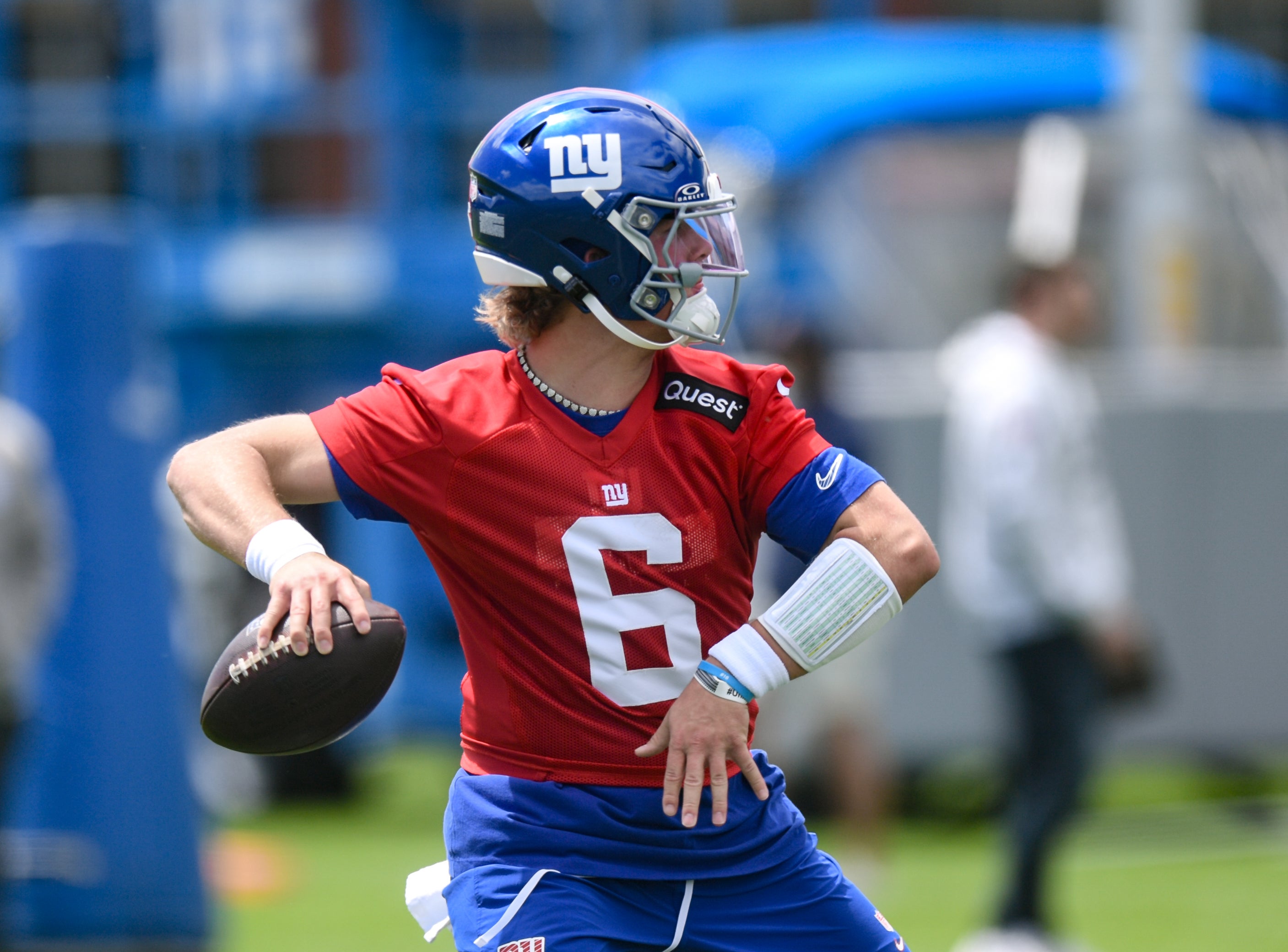 May 10, 2025; East Rutherford, NJ, USA; New York Giants quarterback Jaxson Dart (6) throws a pass during rookie minicamp at Quest Diagnostics Training Center.