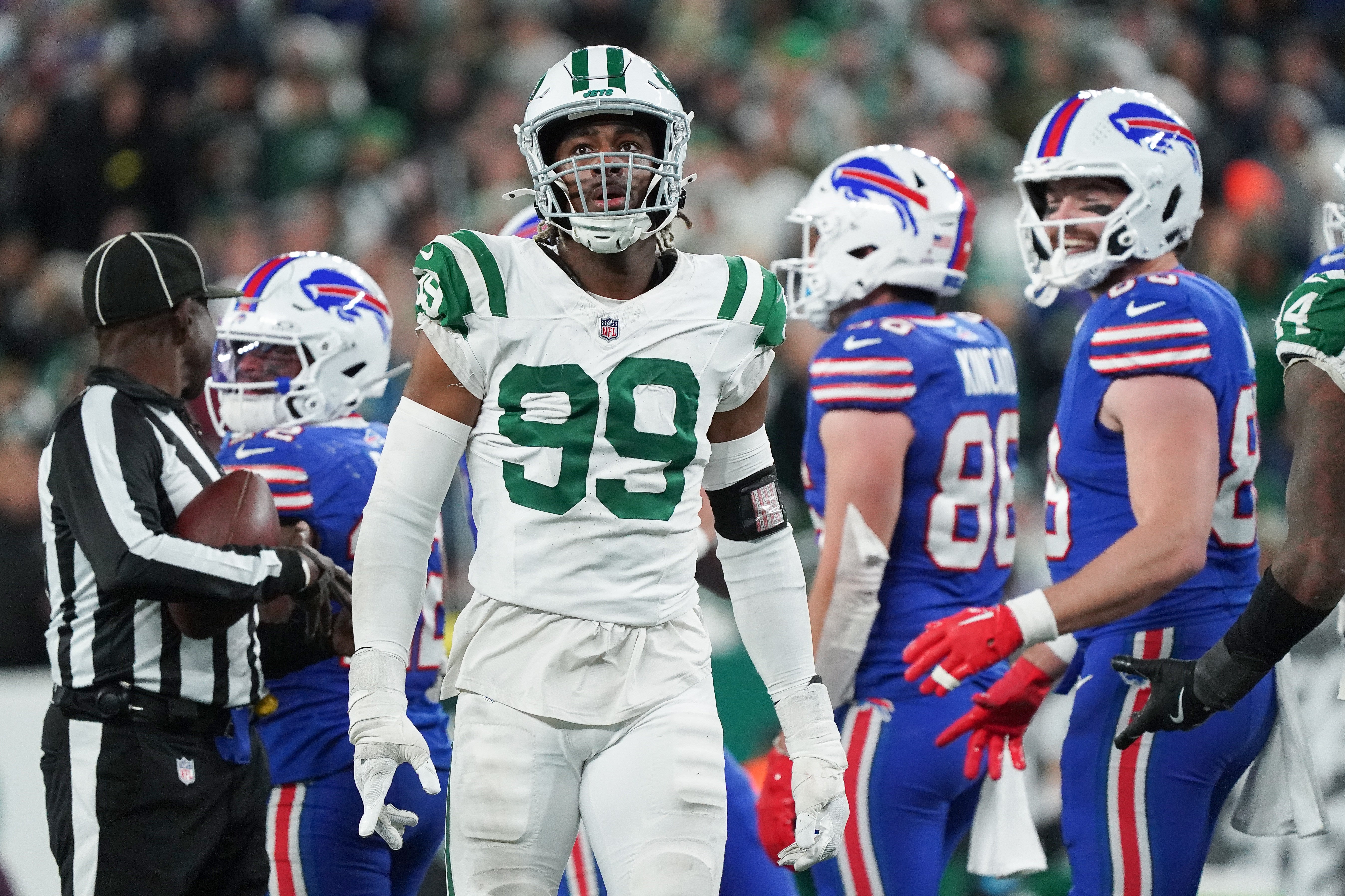 New York Jets defensive end Will McDonald IV (99) reacts during the second half against the Buffalo Bills at MetLife Stadium.