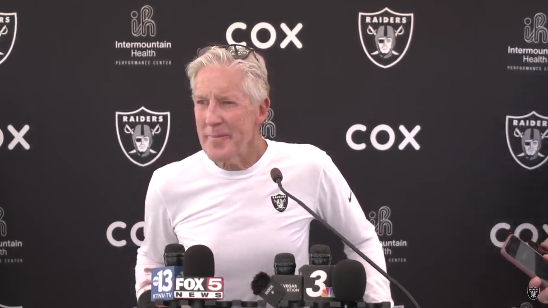 Las Vegas Raiders head coach Pete Carroll