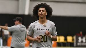 2026 UNC quarterback commit Travis Burgess